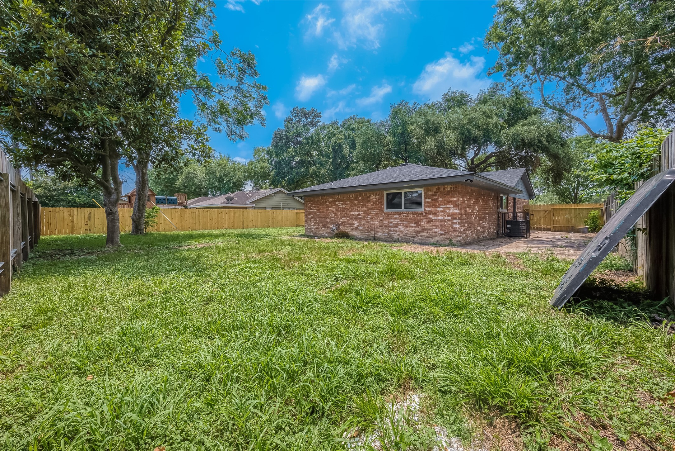 10935 Gulfdale Drive Property Photo 40