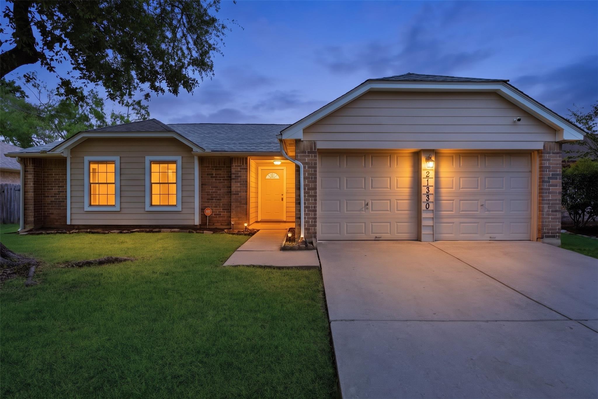 21330 Golden Dove Drive Property Photo 1
