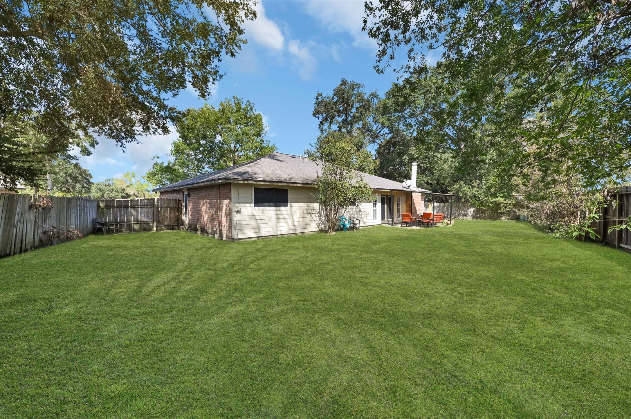 14102 Sylvia Drive Property Photo 6