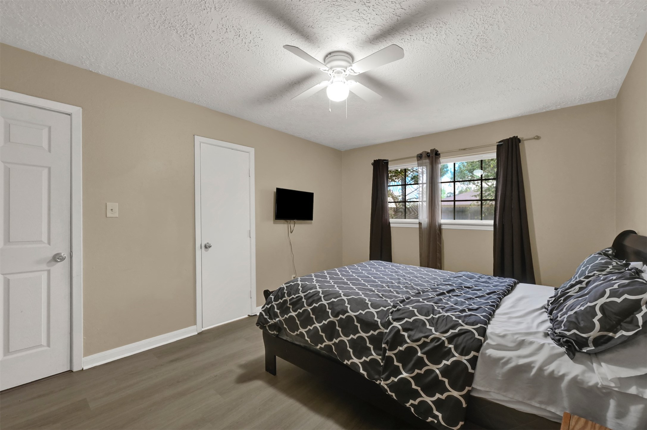 14102 Sylvia Drive Property Photo 14