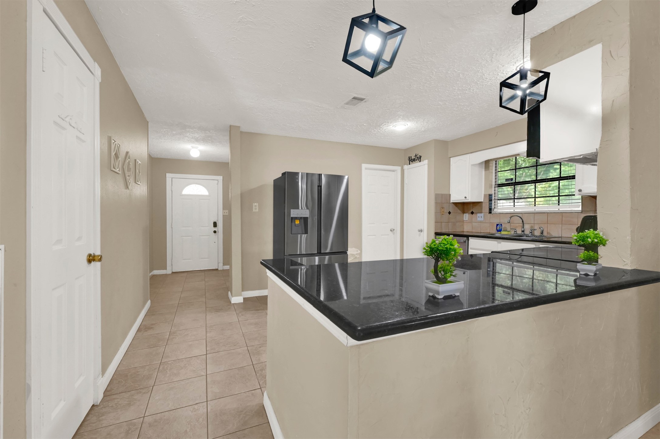 14102 Sylvia Drive Property Photo 21