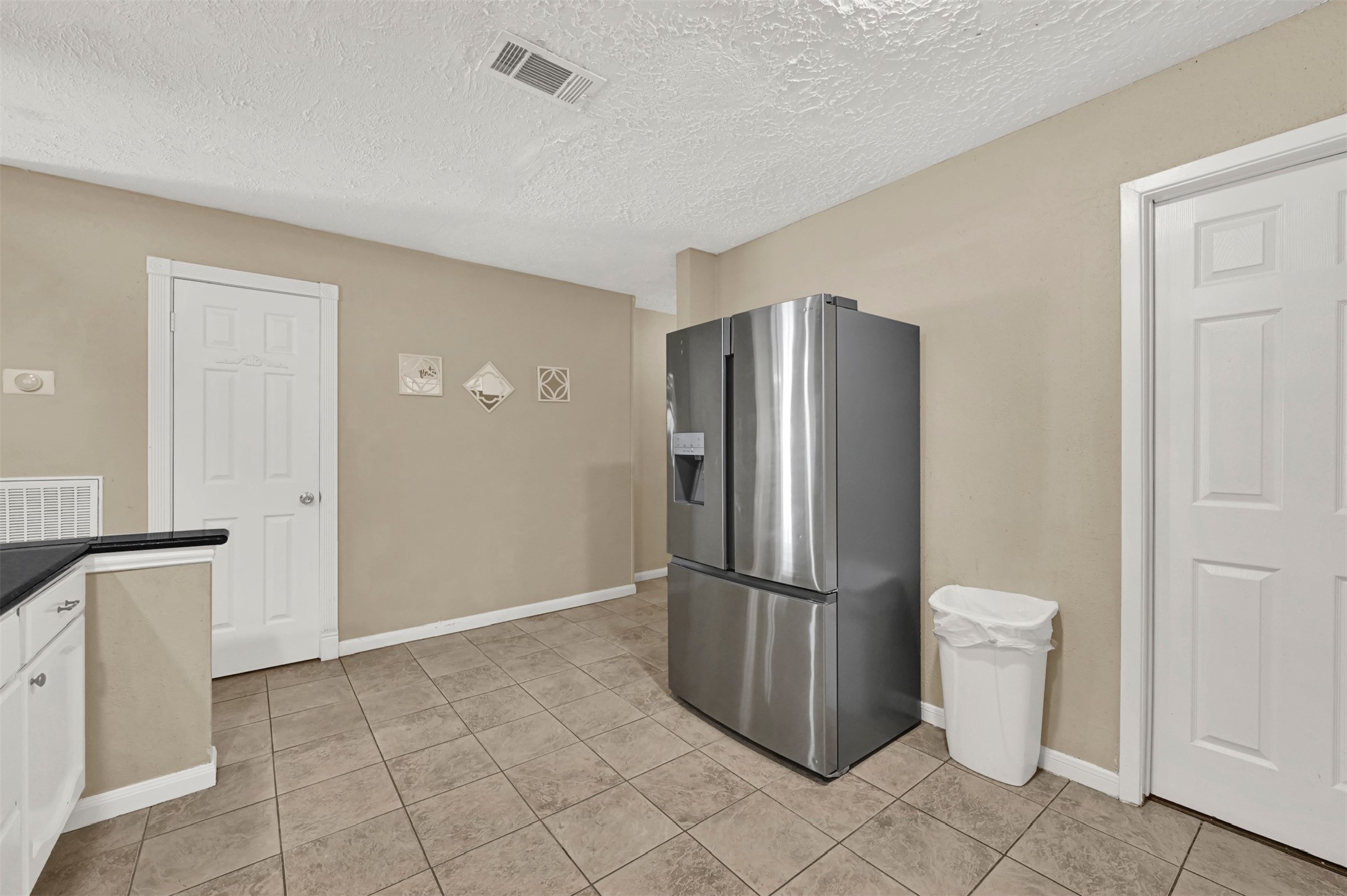 14102 Sylvia Drive Property Photo 23