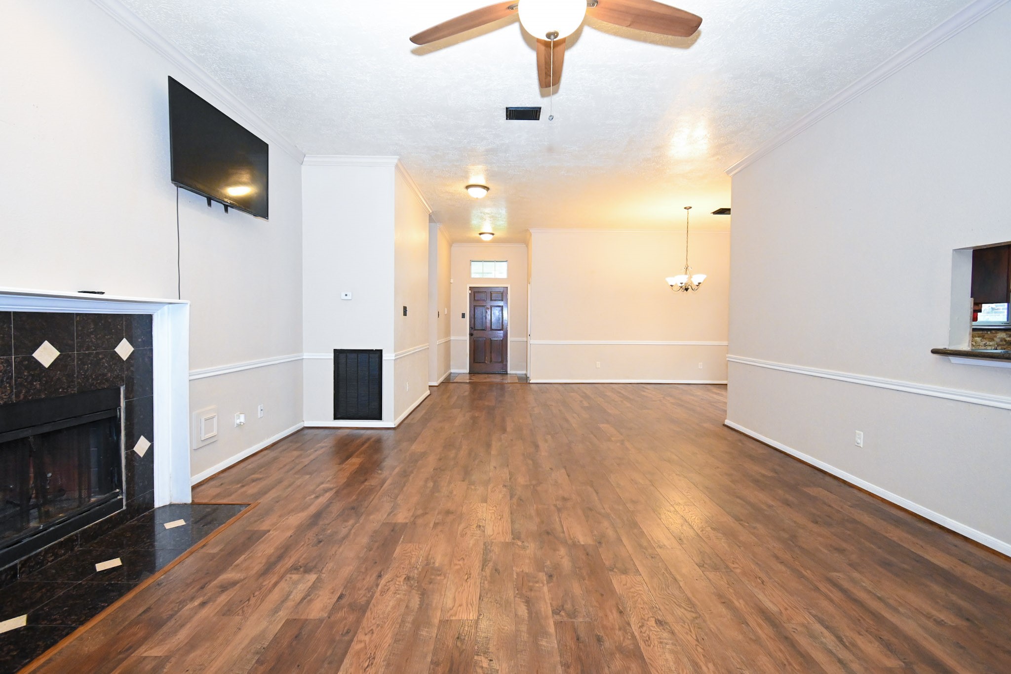 16302 Ash Point Lane Property Photo 10