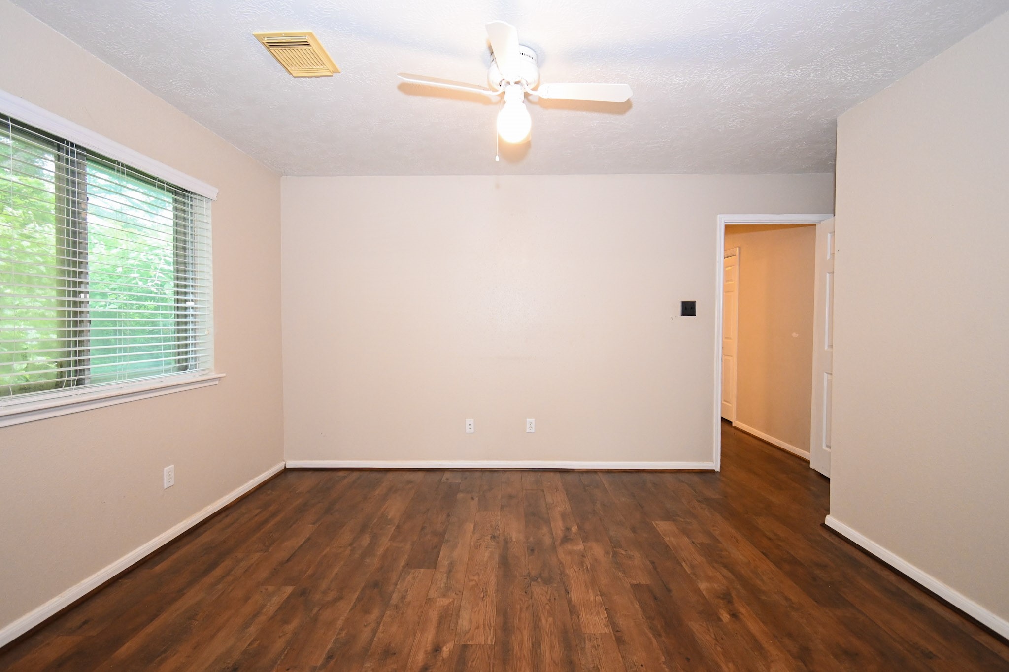 16302 Ash Point Lane Property Photo 20