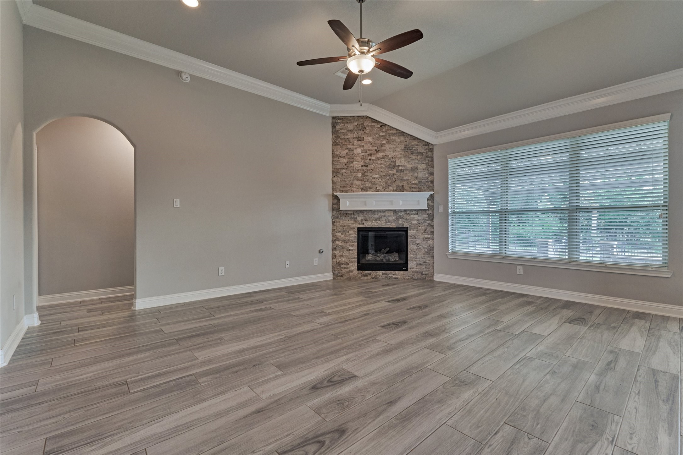 180 Racetrack Lane Property Photo 12