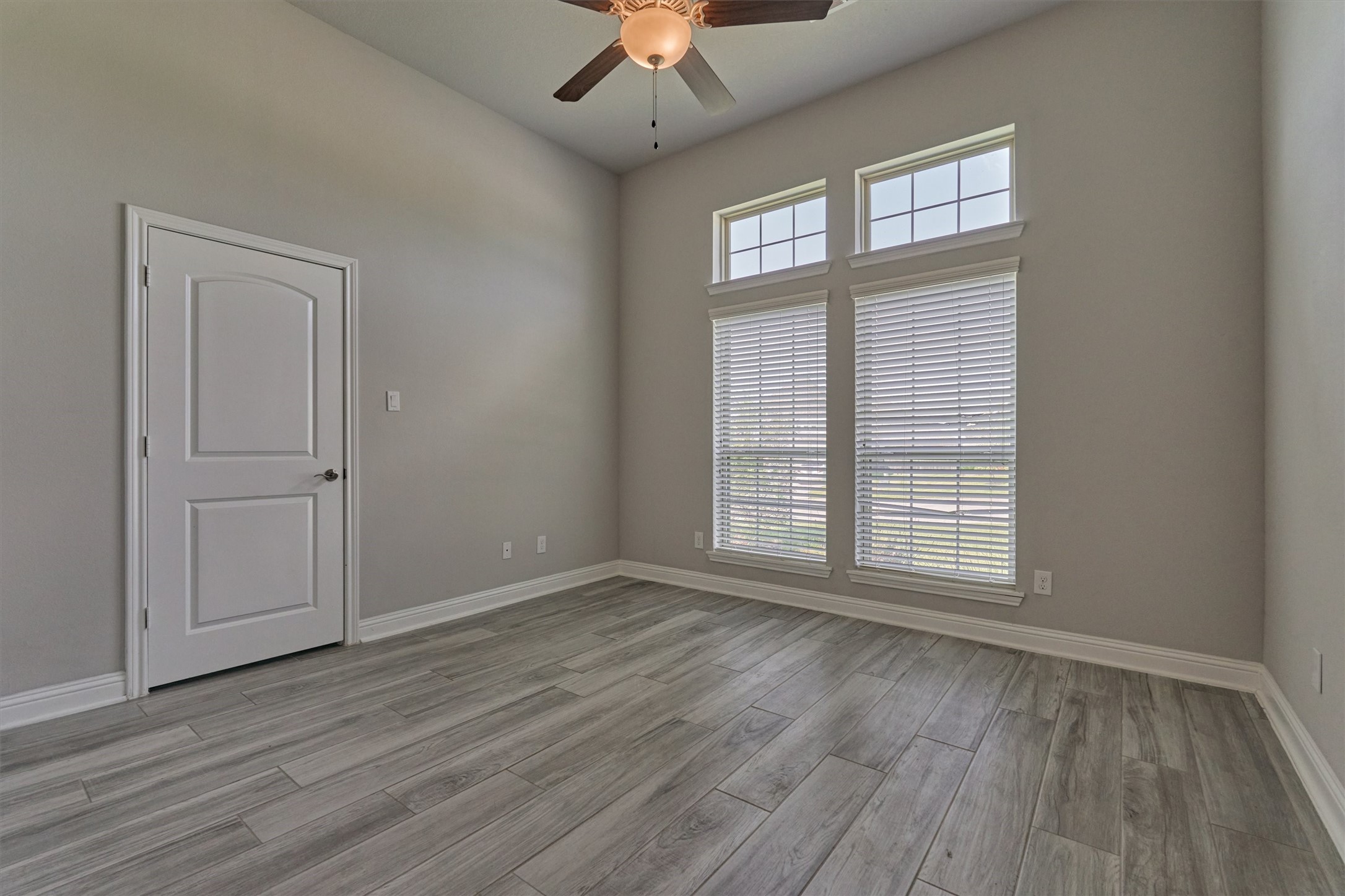 180 Racetrack Lane Property Photo 27