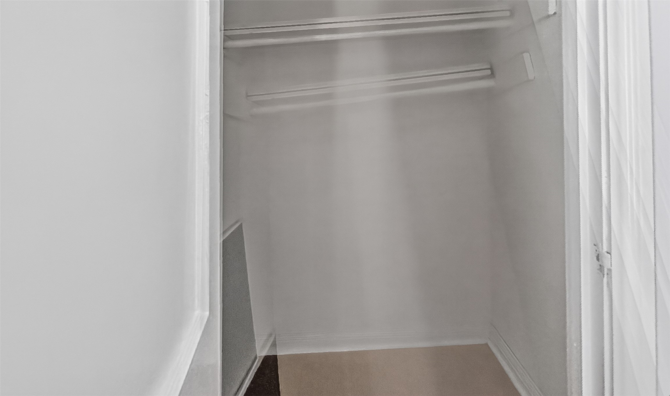 1118 Hunter Drive A Property Photo 17