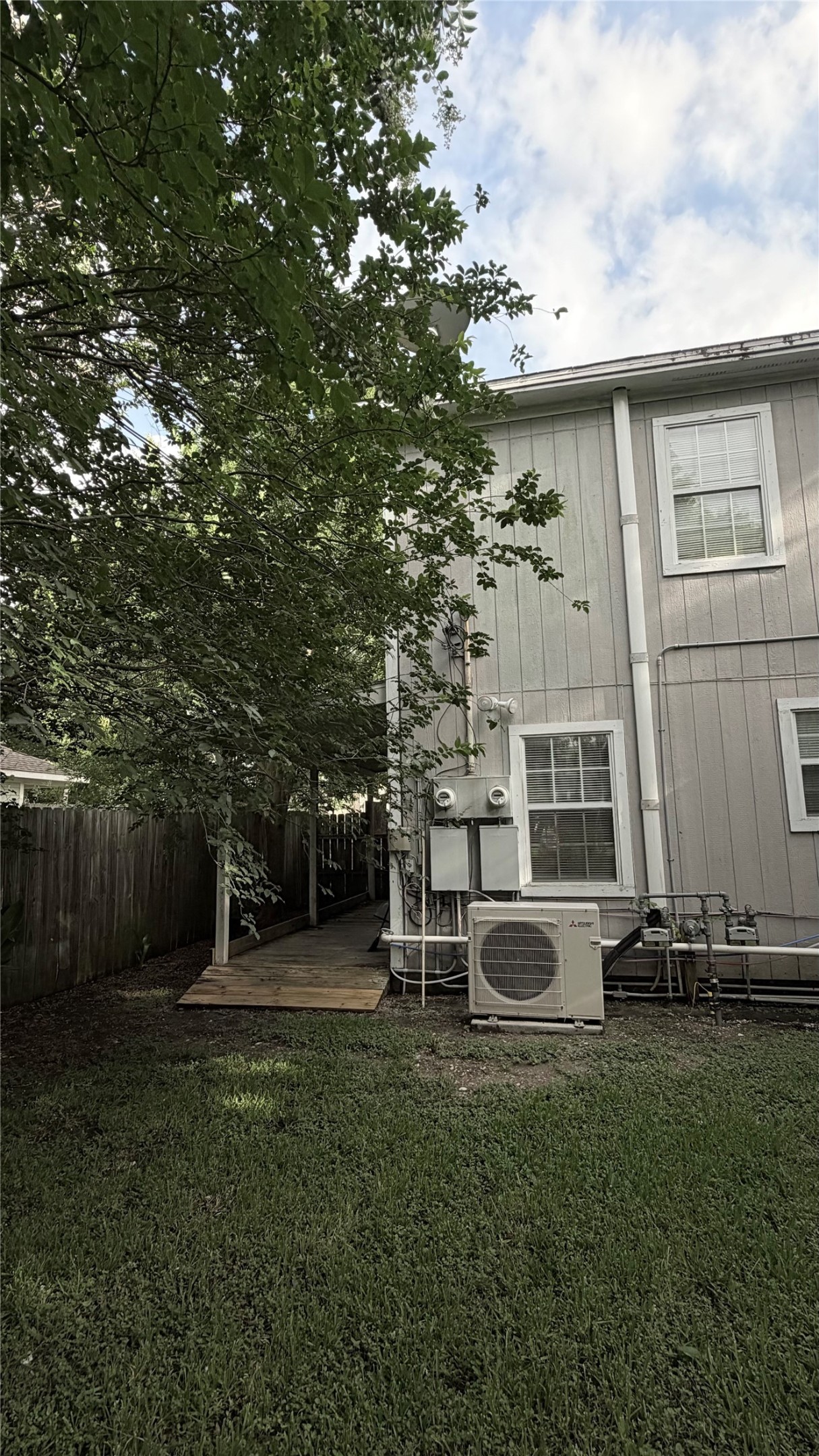 1118 Hunter Drive A Property Photo 27