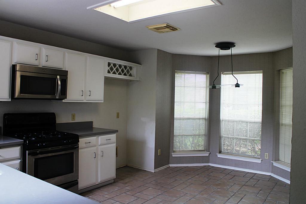 5602 S Magazine Circle Property Photo 6