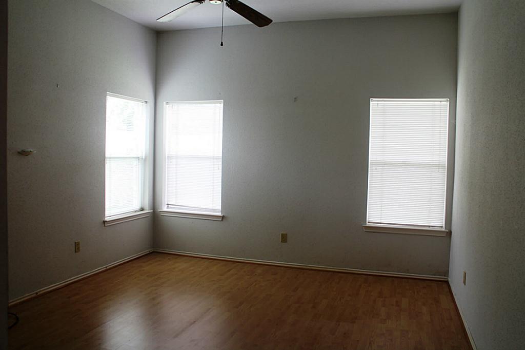 5602 S Magazine Circle Property Photo 7