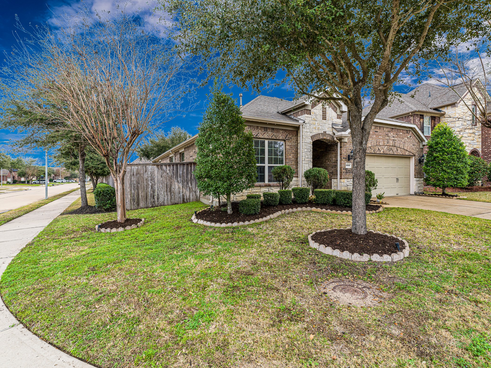 26334 Cedar Pine Drive Property Photo 3