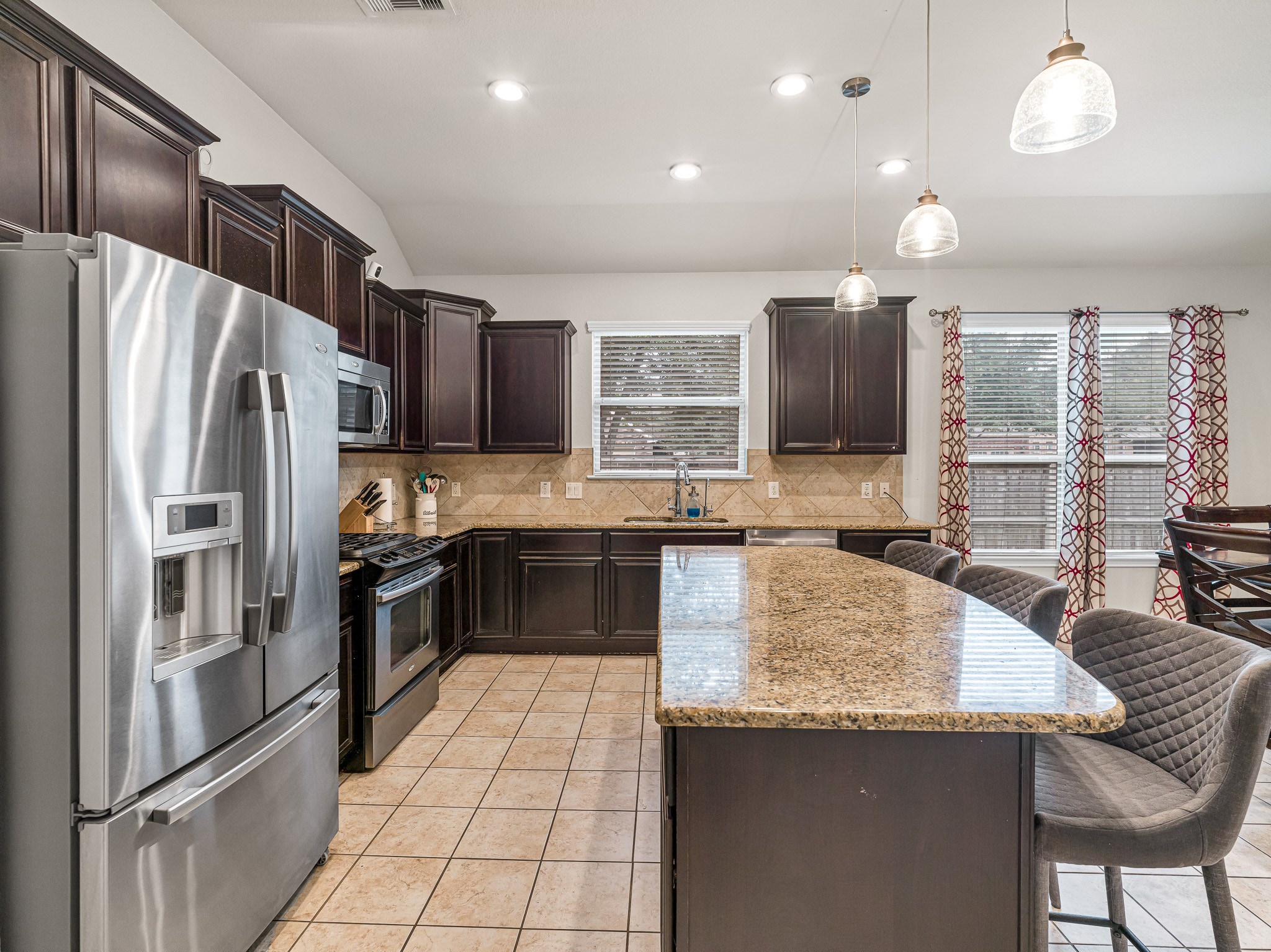 26334 Cedar Pine Drive Property Photo 10