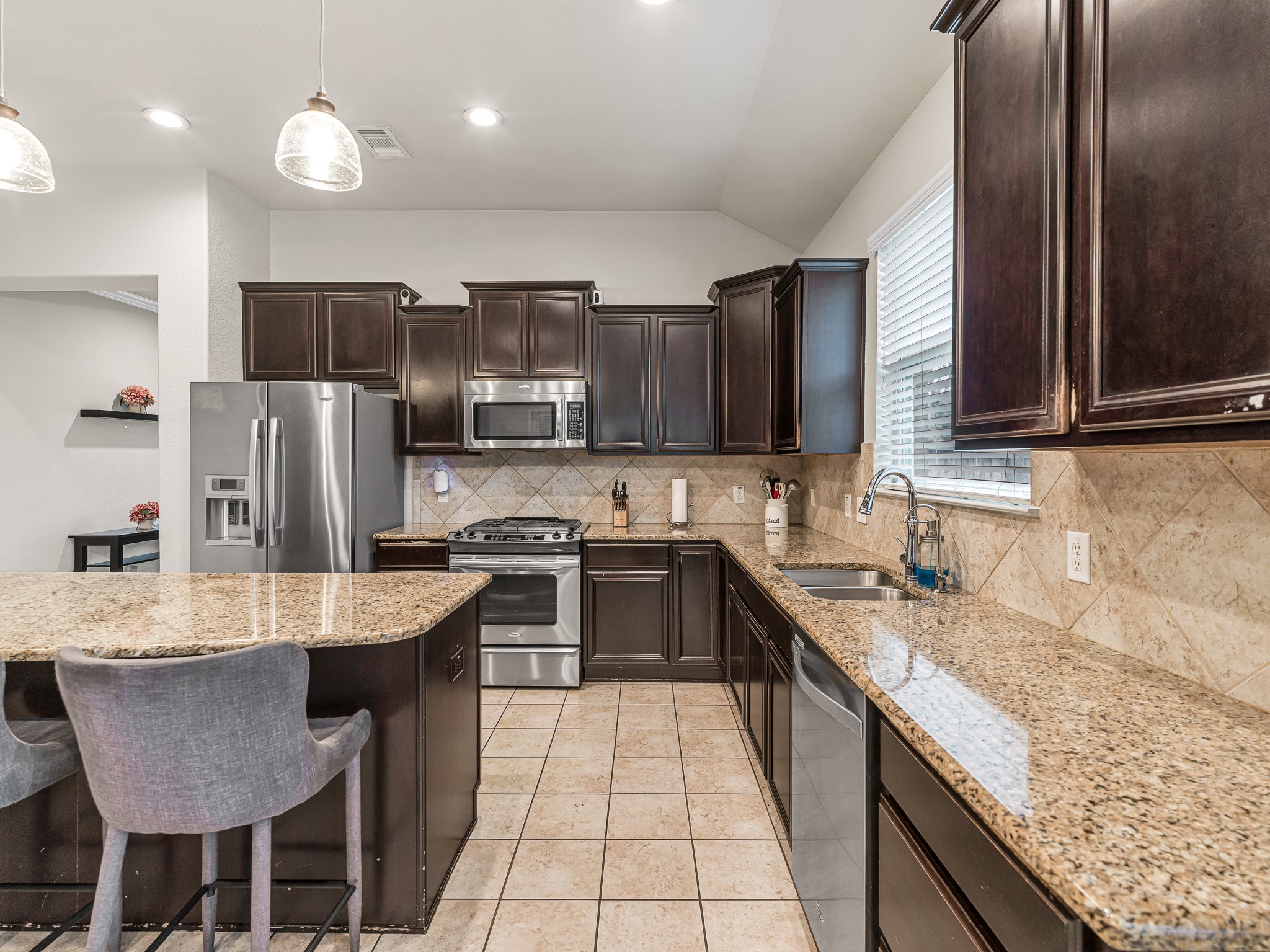 26334 Cedar Pine Drive Property Photo 12