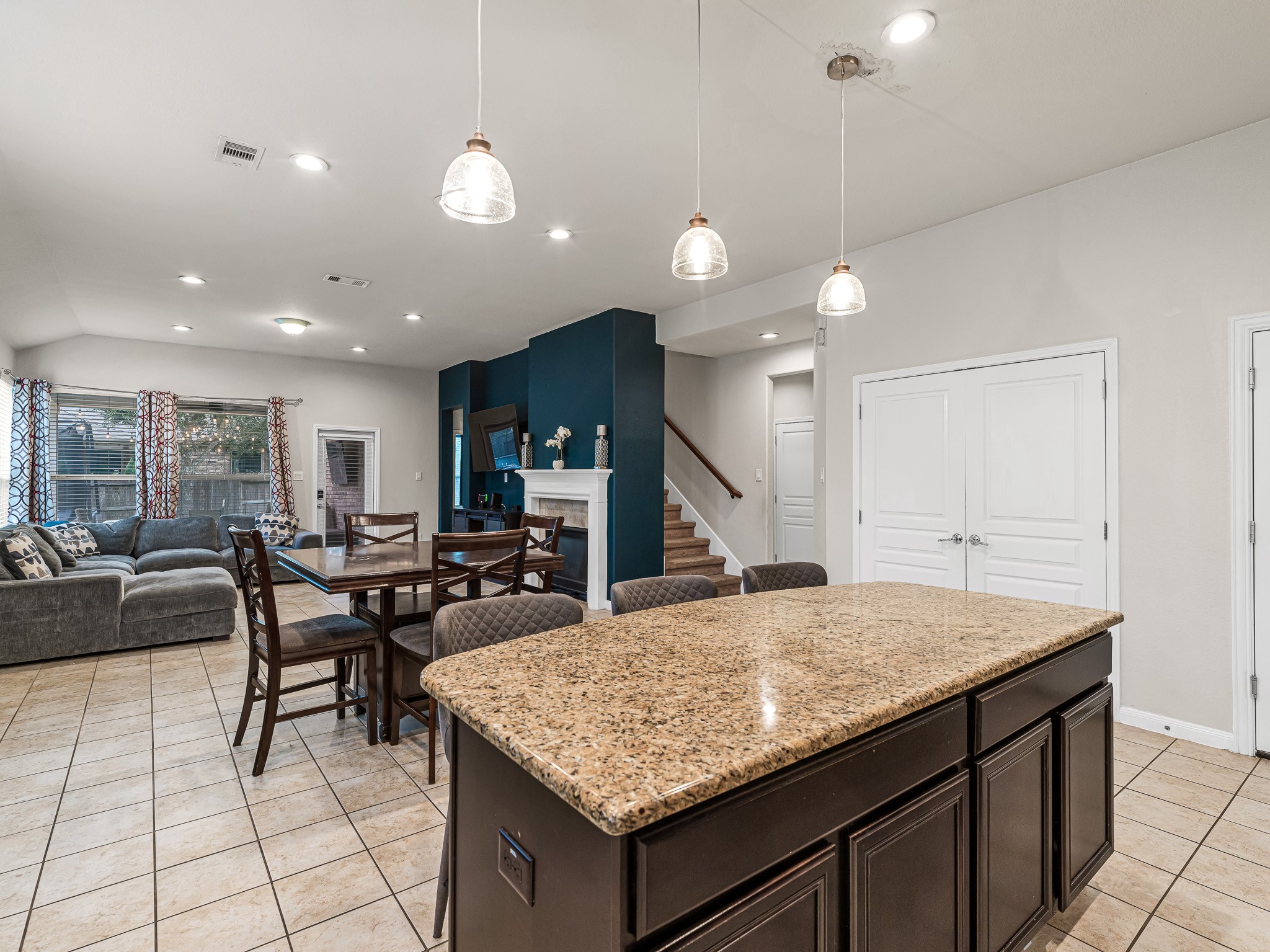 26334 Cedar Pine Drive Property Photo 13