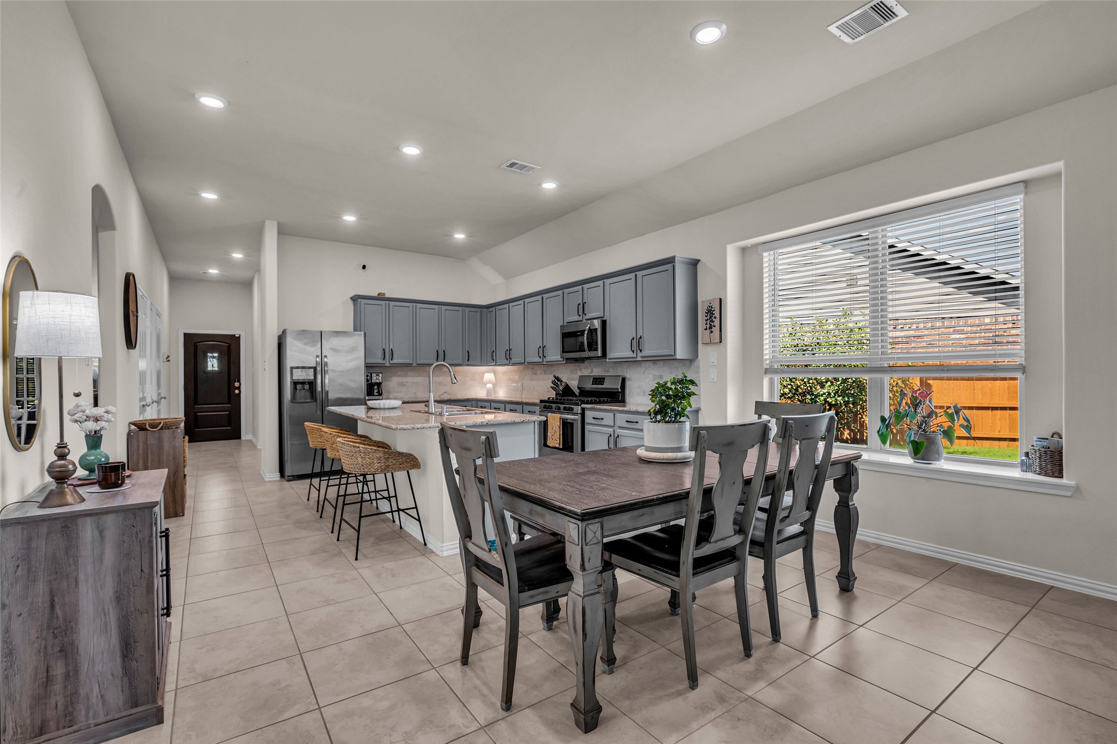 6806 Hartford Cliff Court Property Photo 10