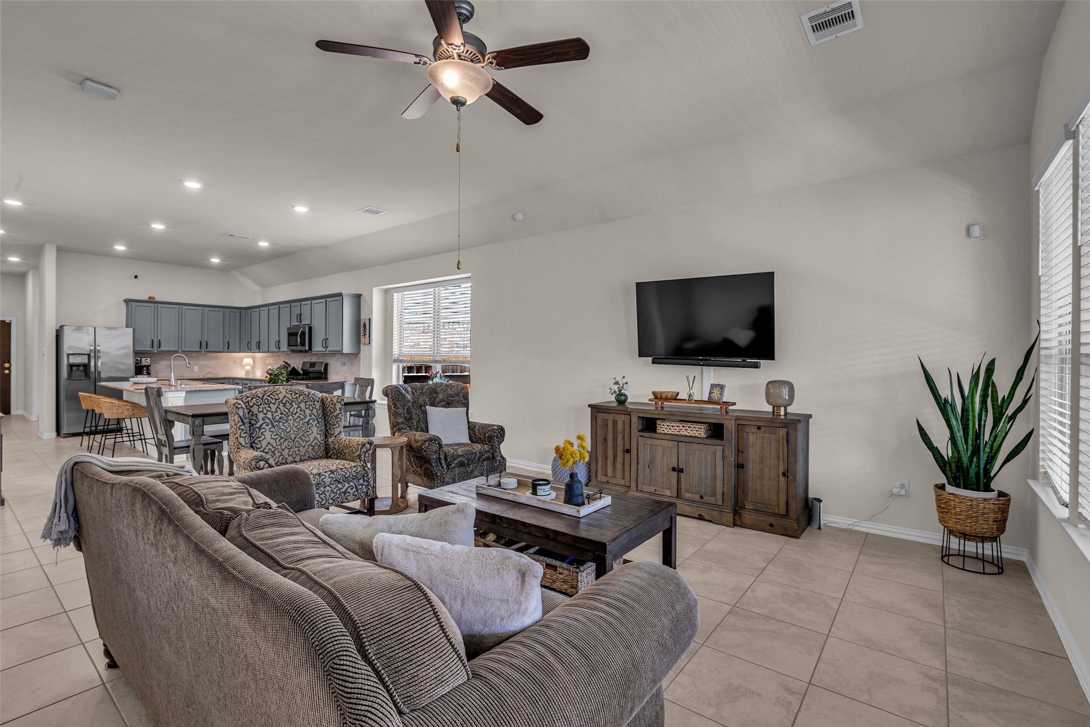 6806 Hartford Cliff Court Property Photo 14