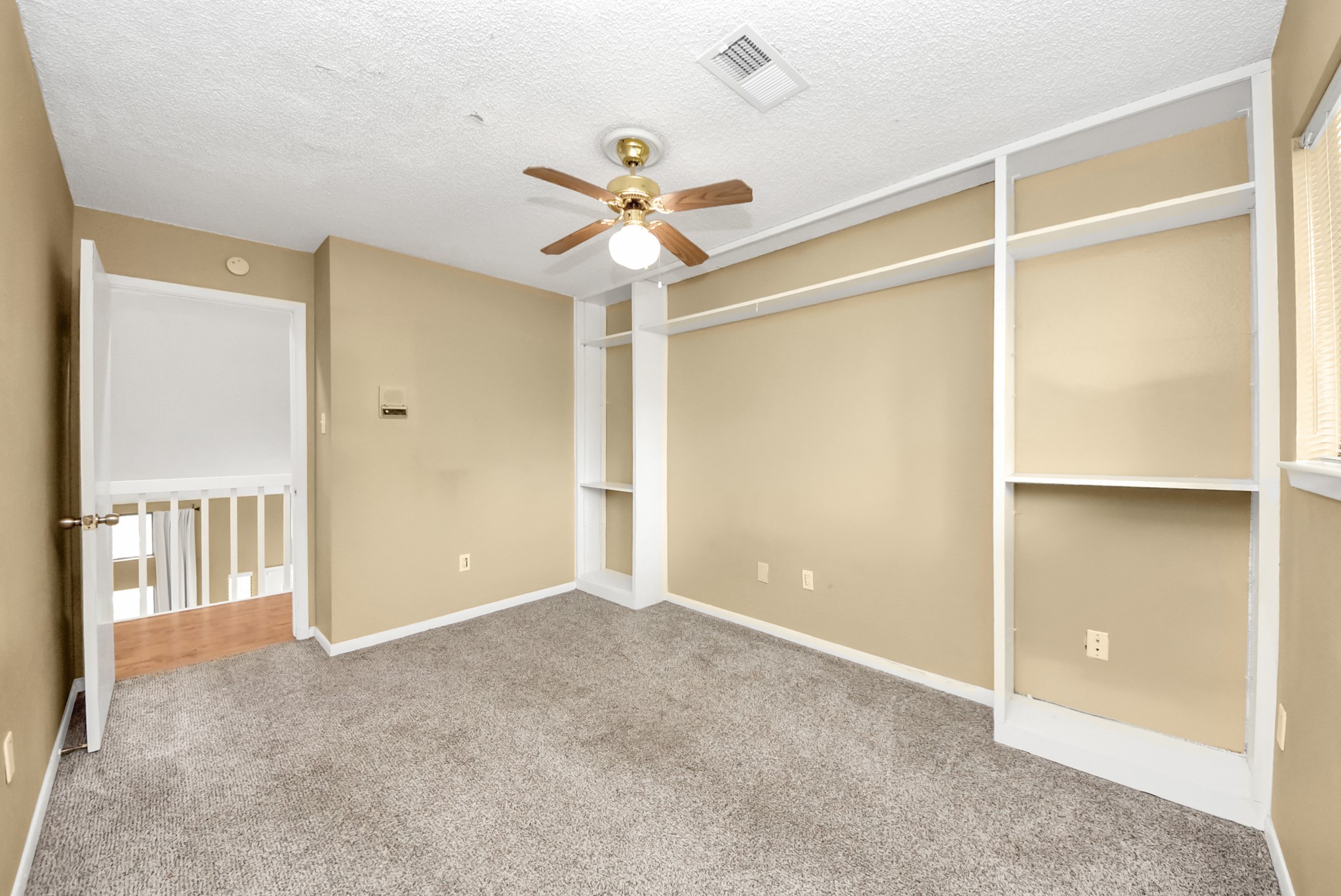 4701 Spring Lane Property Photo 36