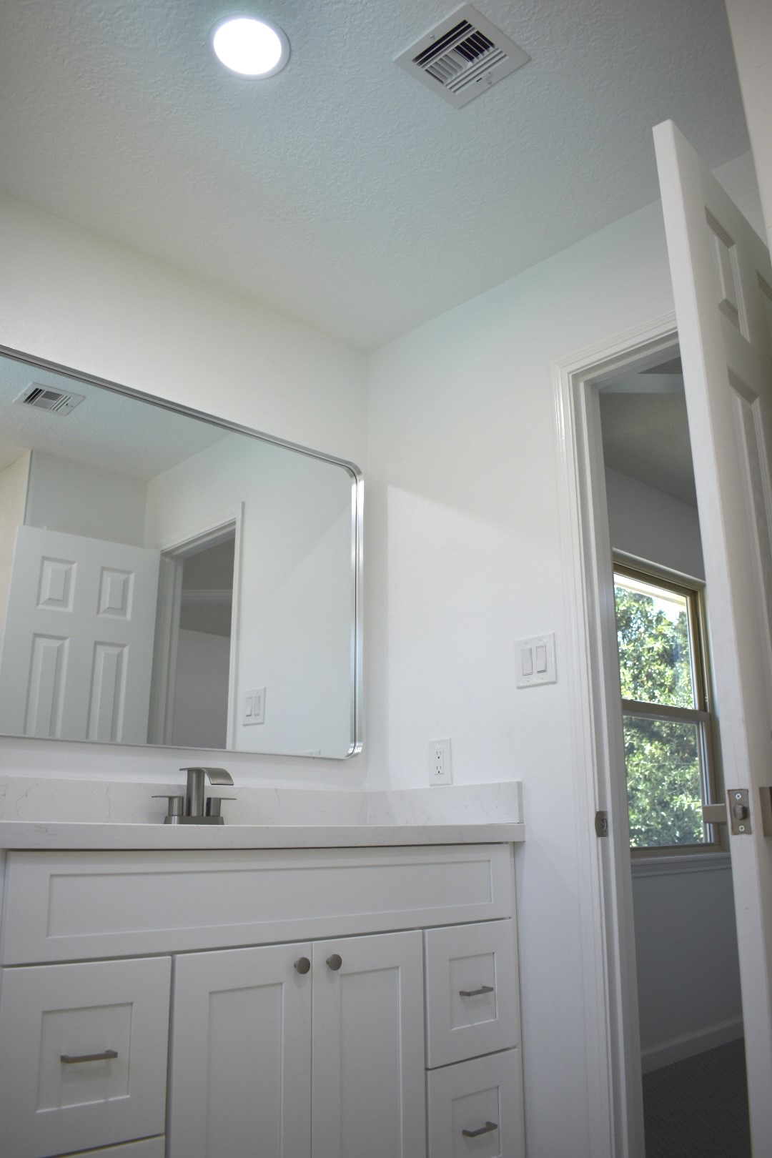 9402 Stockport Drive Property Photo 14