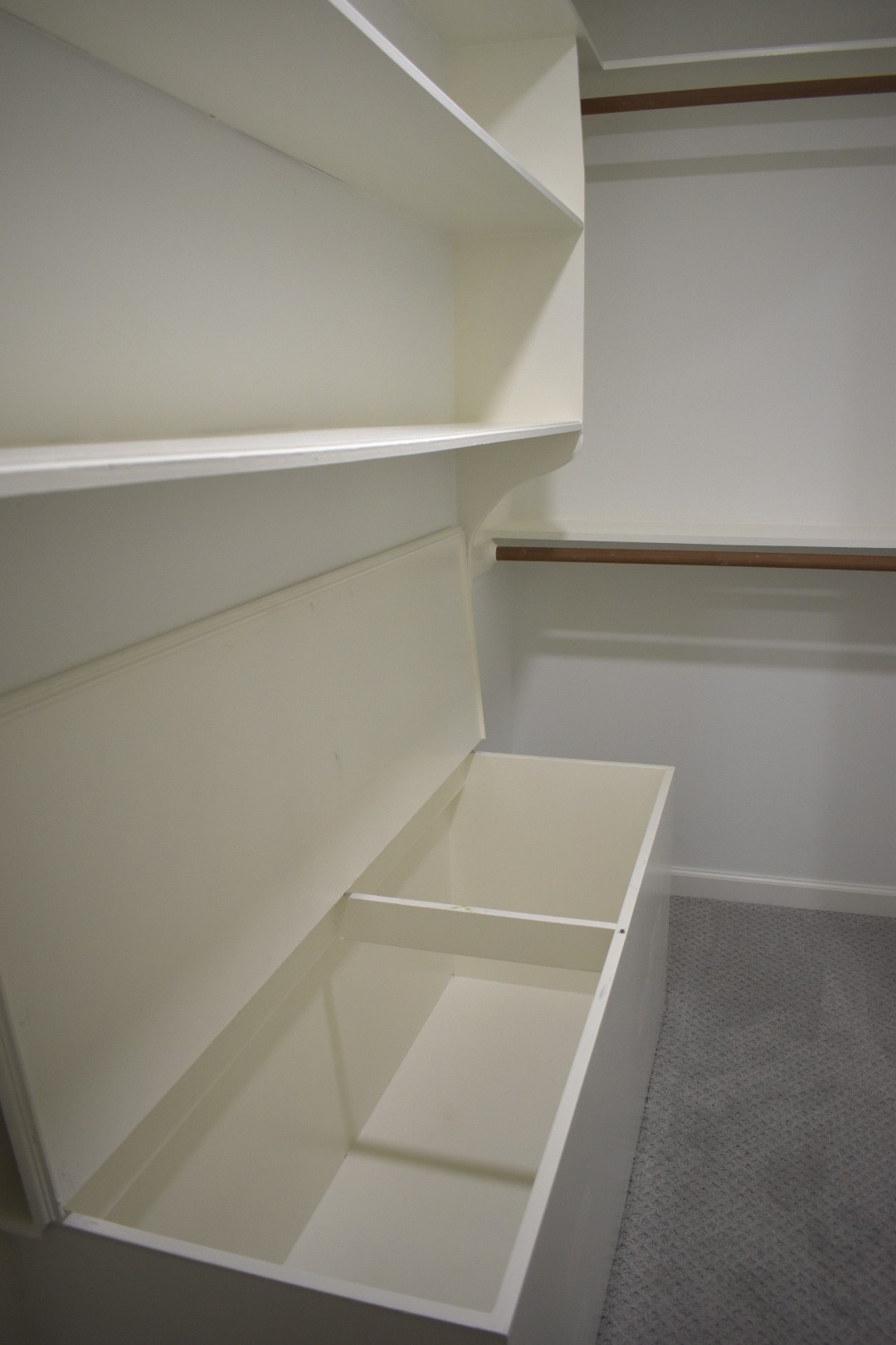 9402 Stockport Drive Property Photo 17
