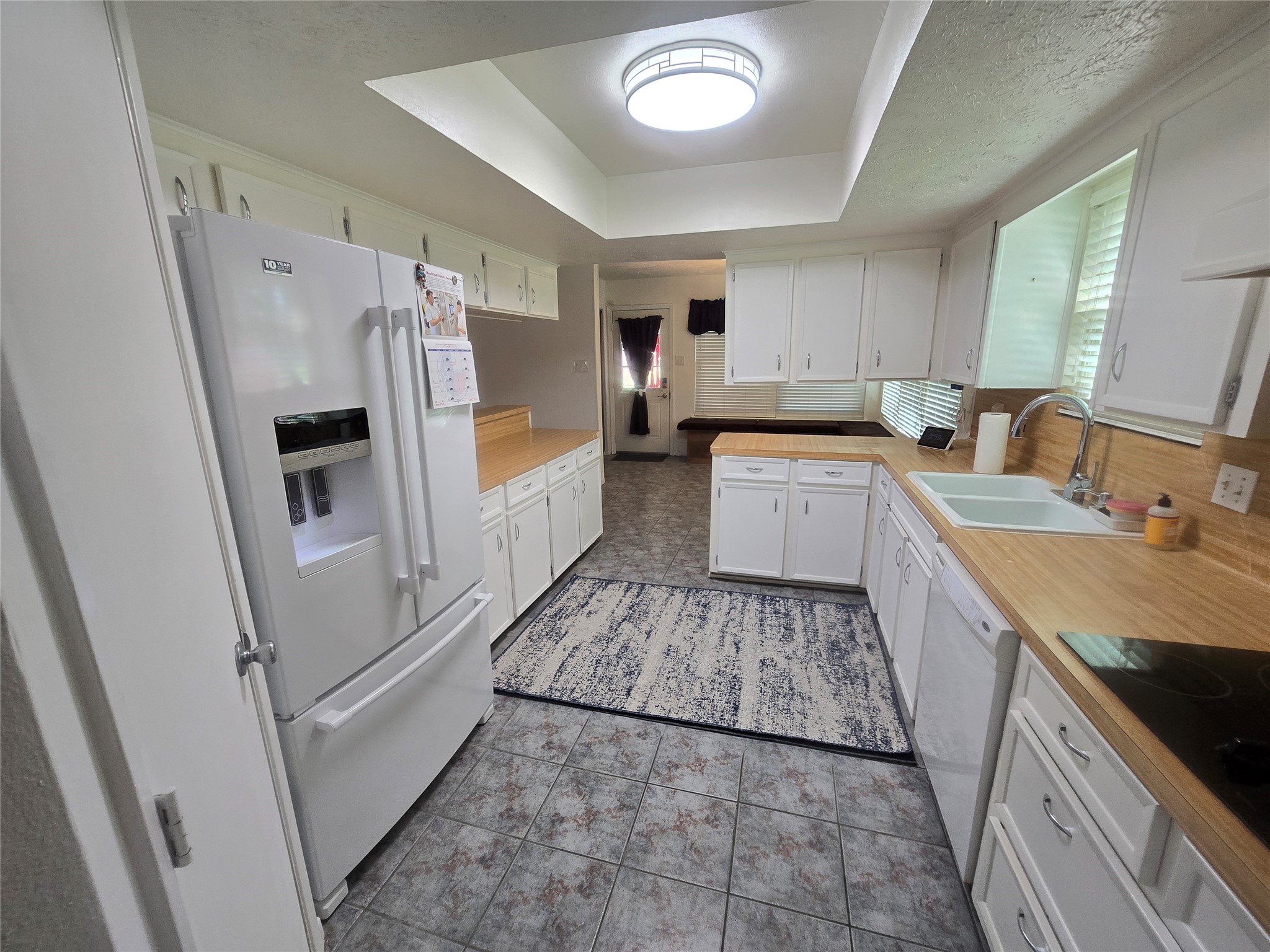 9802 Sagepike Drive Property Photo 12