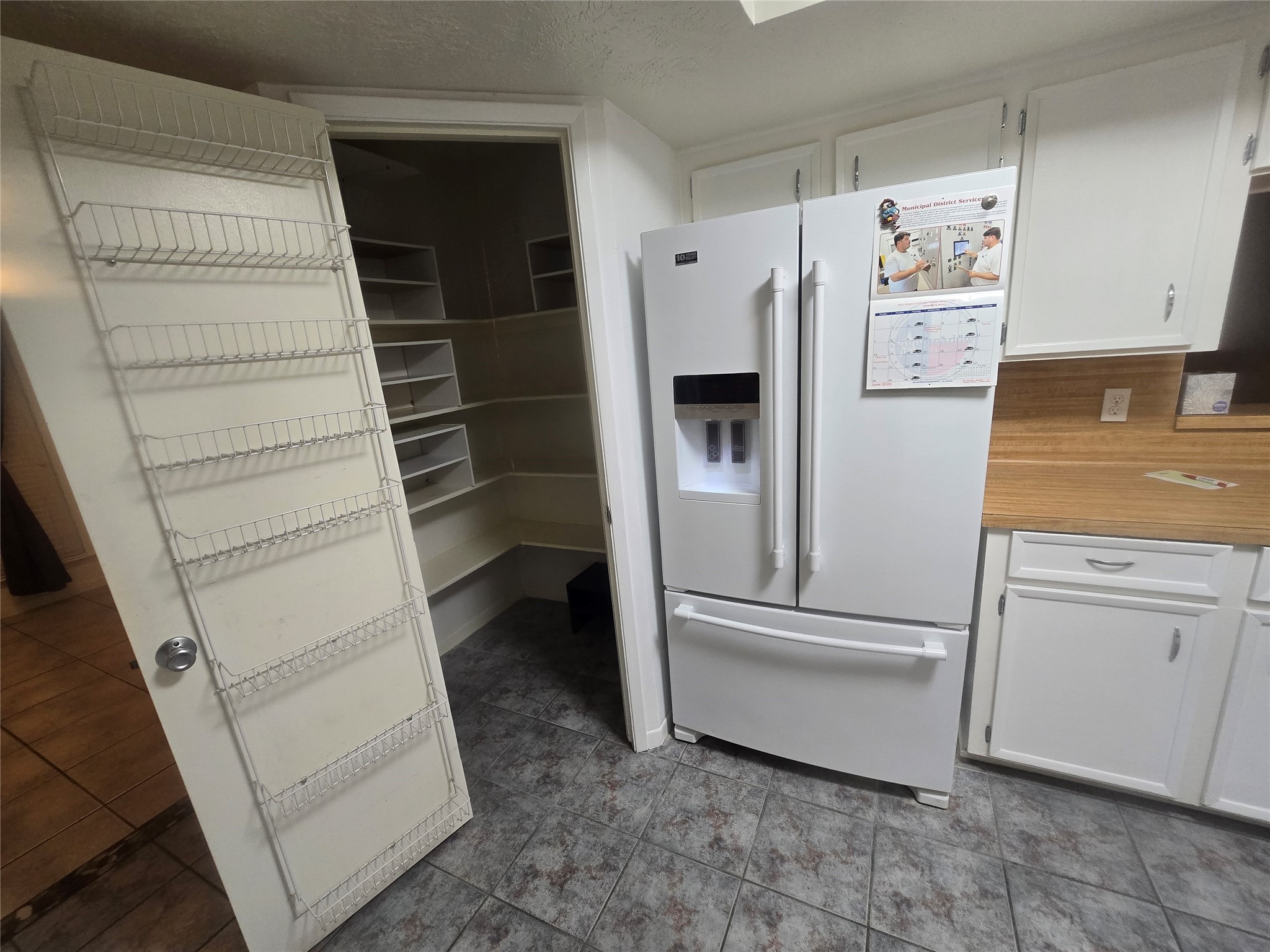 9802 Sagepike Drive Property Photo 16