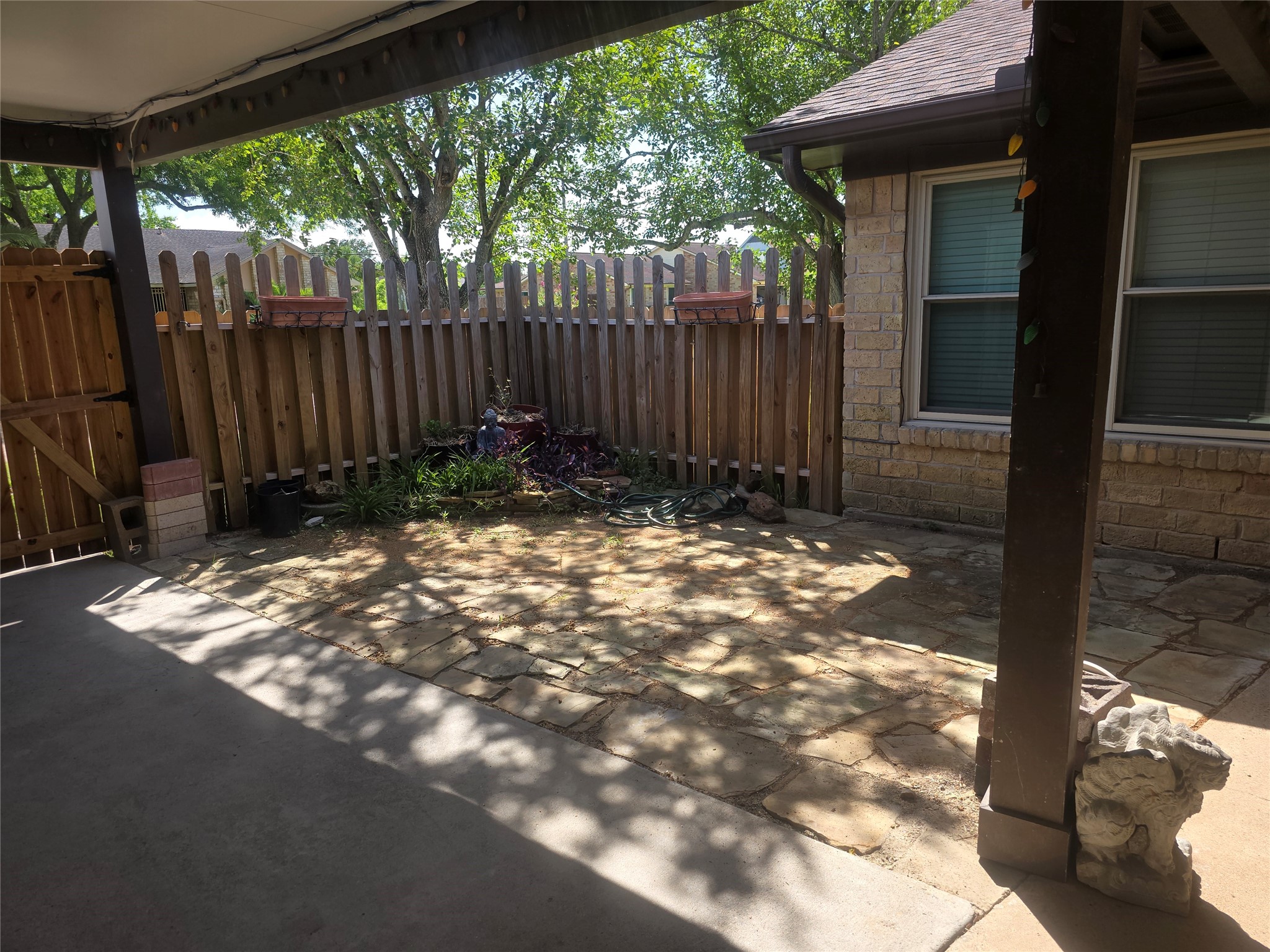 9802 Sagepike Drive Property Photo 33