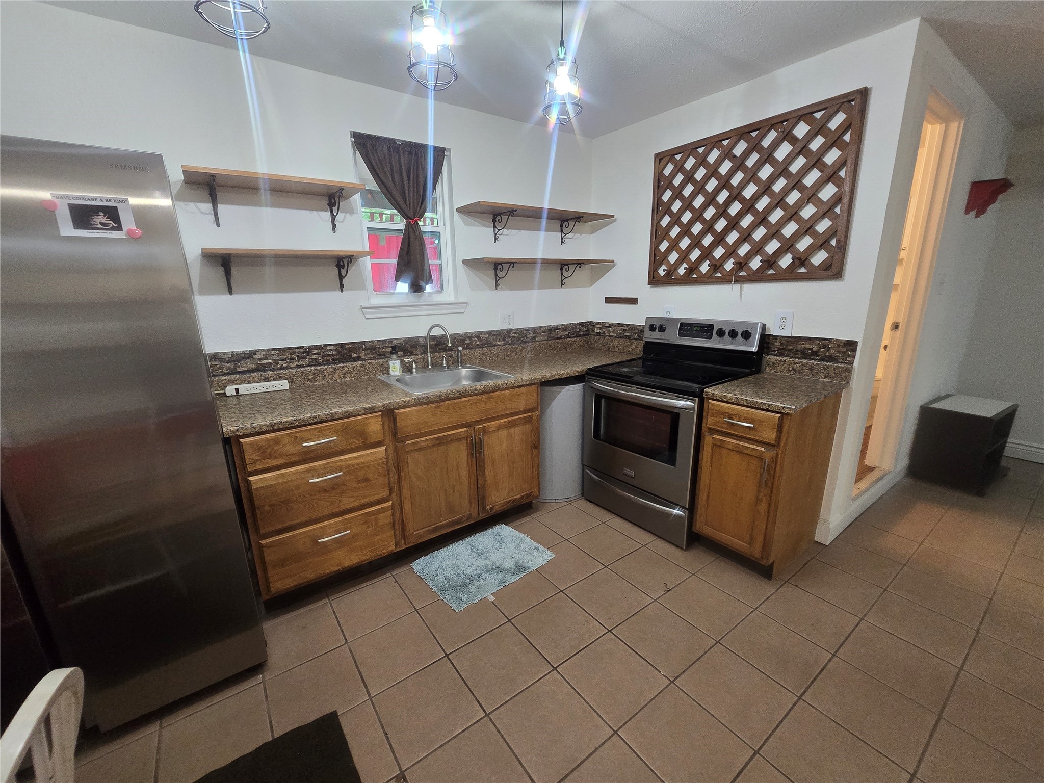 9802 Sagepike Drive Property Photo 43