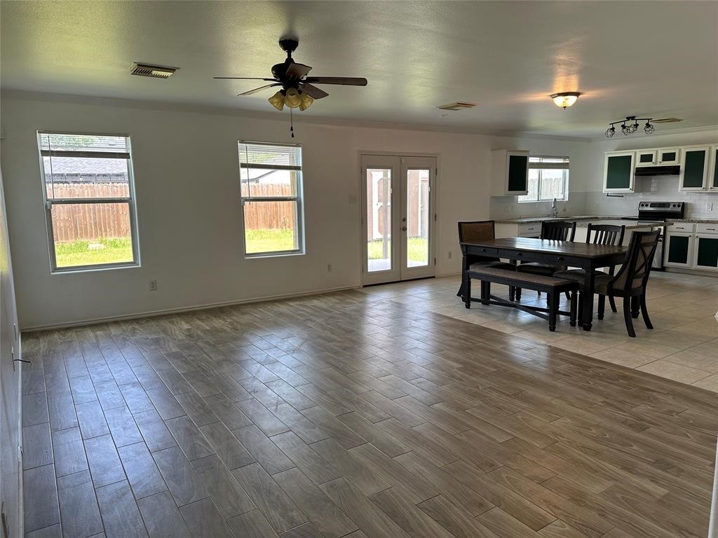 508 Birch Cluster Court Property Photo 3