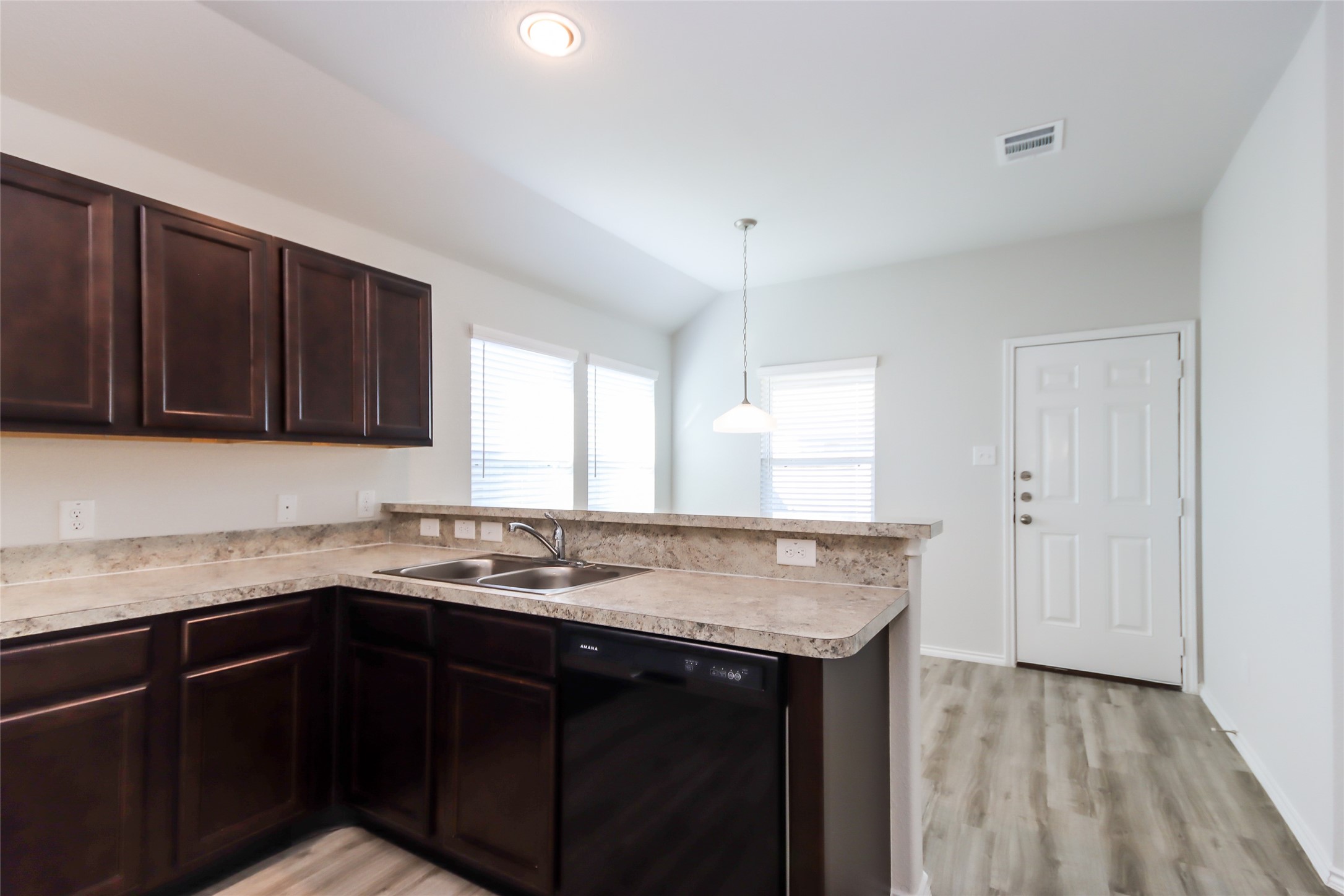 17367 Cuthbert Street Property Photo 2