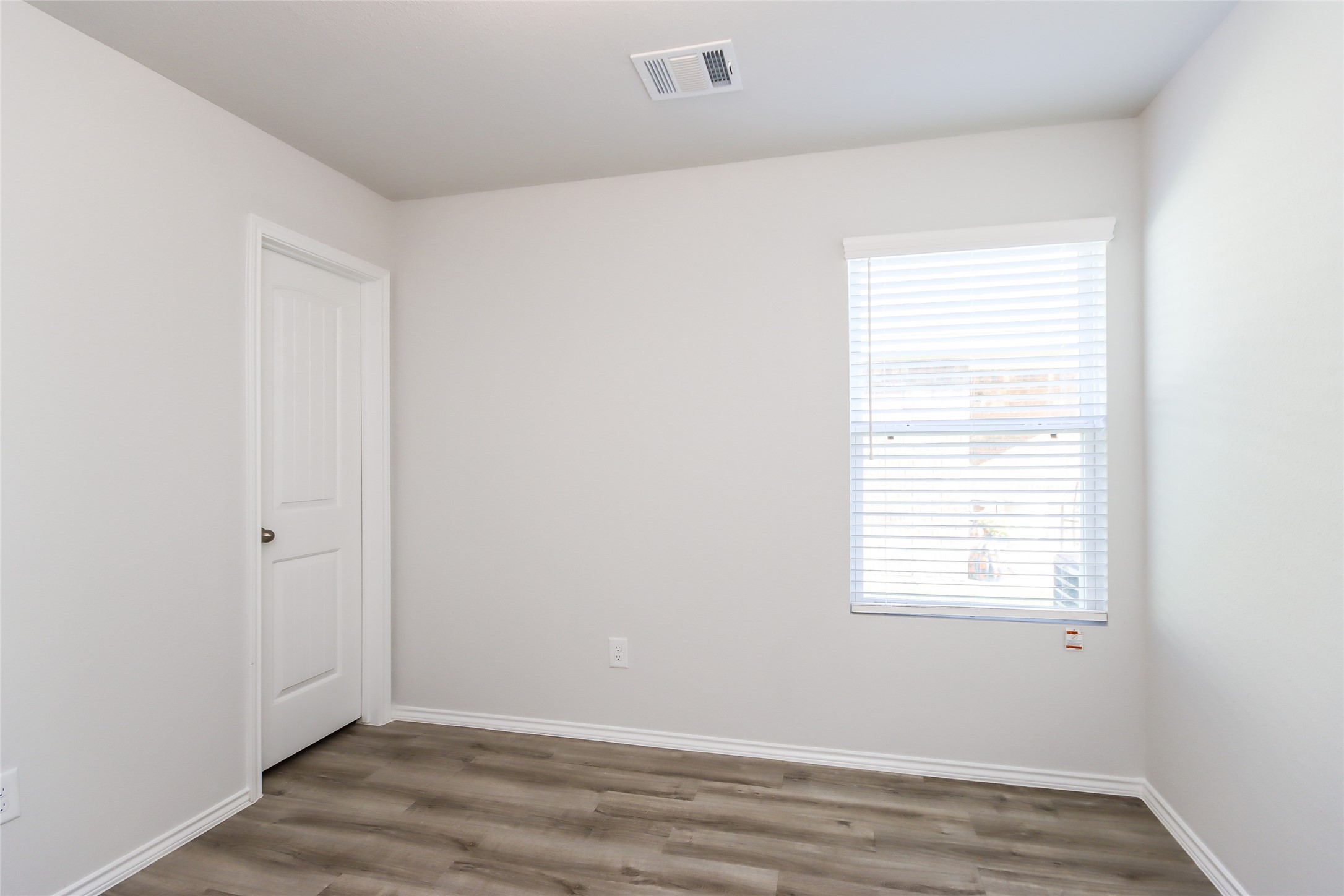 17367 Cuthbert Street Property Photo 12