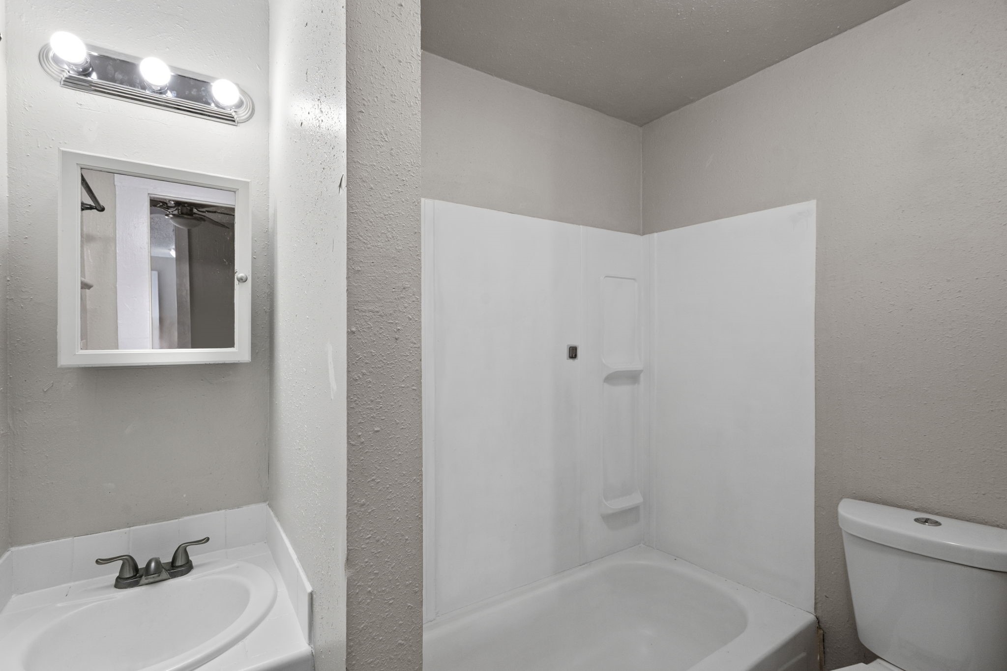 3116 Avenue L 8 Property Photo 9