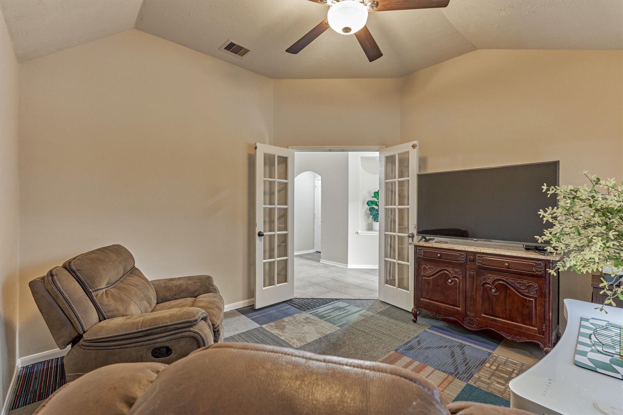 30311 Legacy Pines Drive Property Photo 6