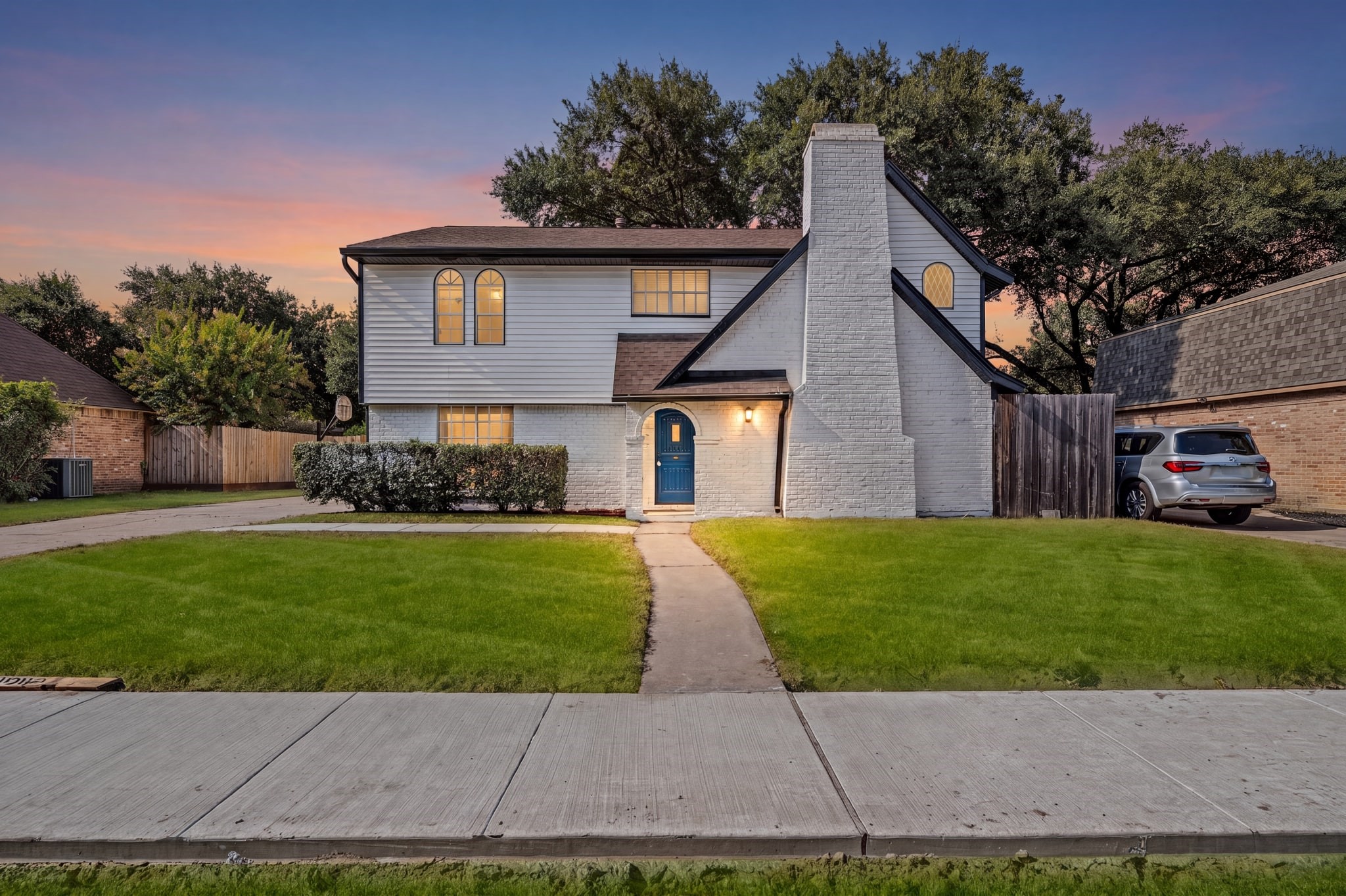 15802 Seattle Street Property Photo 2