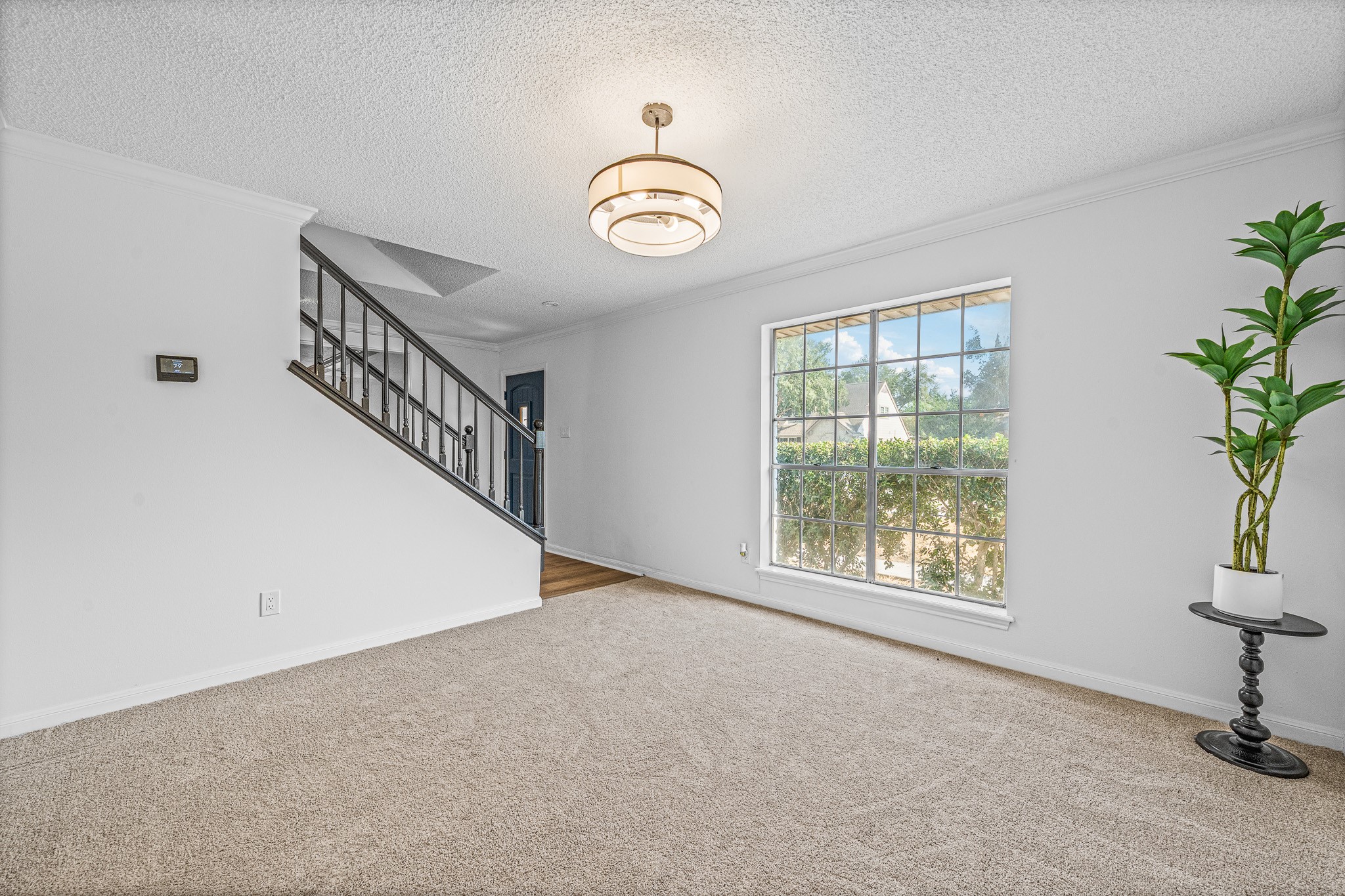 15802 Seattle Street Property Photo 14