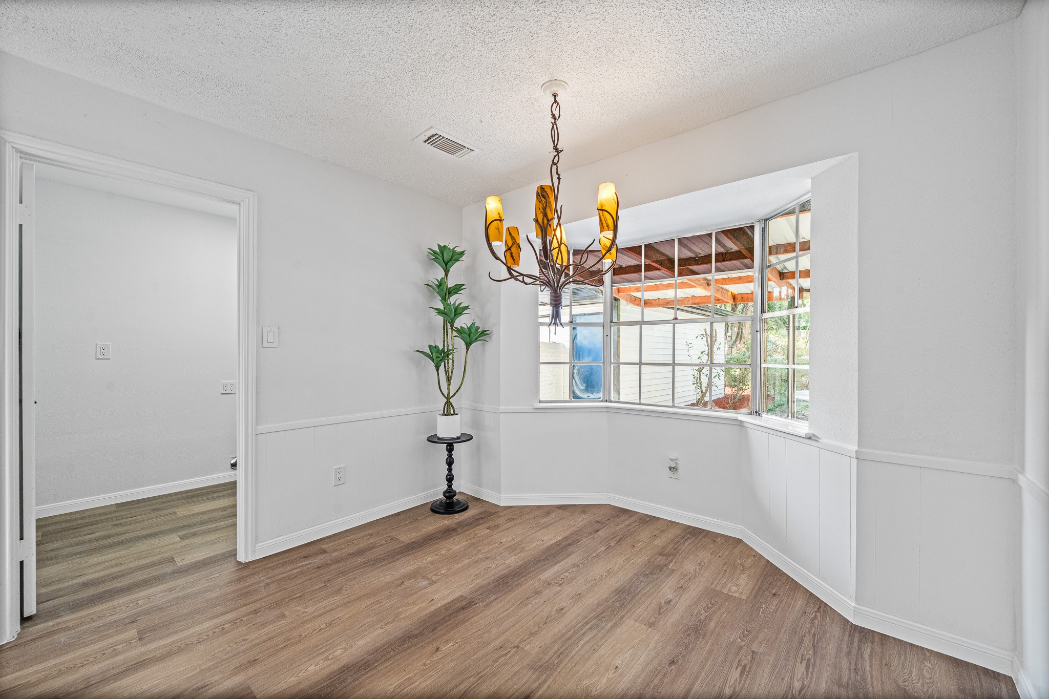 15802 Seattle Street Property Photo 19