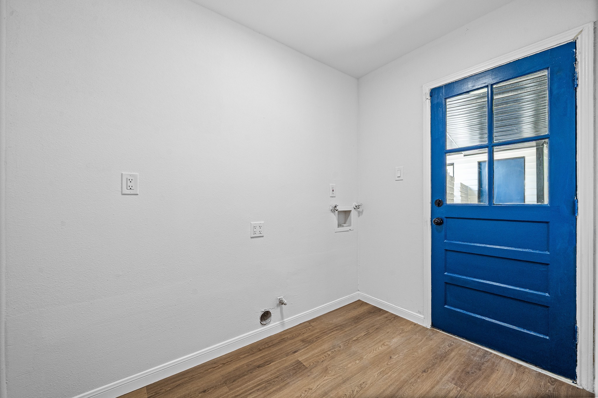 15802 Seattle Street Property Photo 21