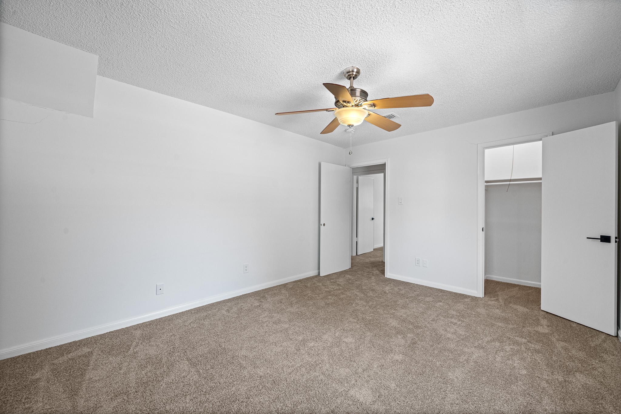 15802 Seattle Street Property Photo 33