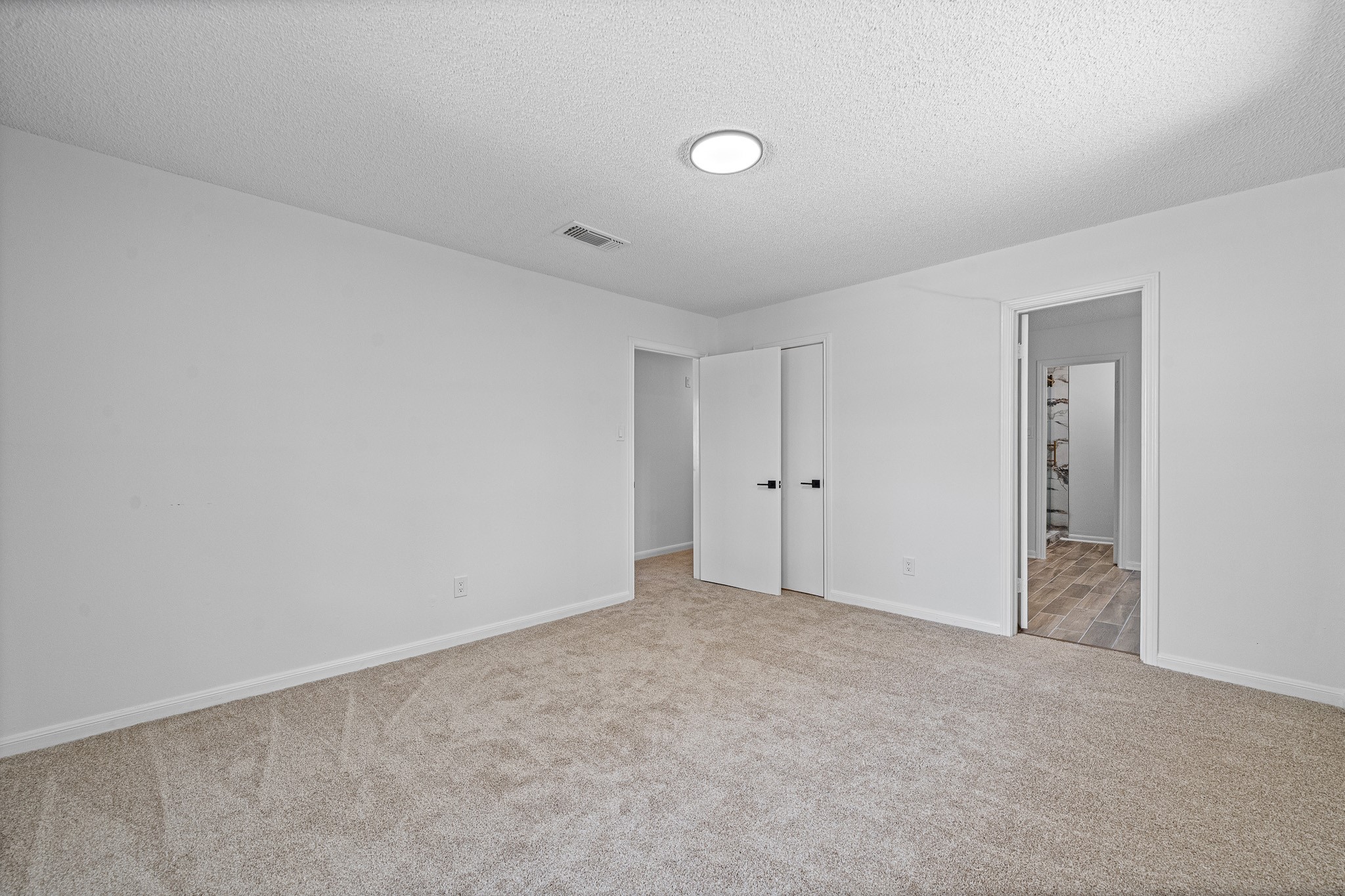 15802 Seattle Street Property Photo 35