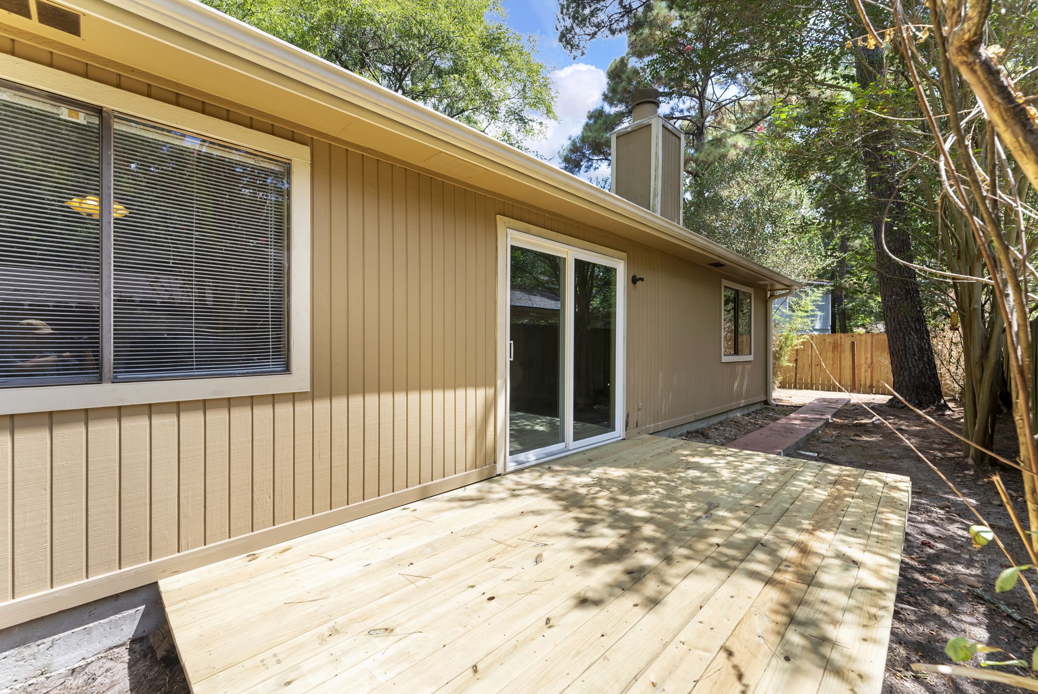 1010 E Red Cedar Circle Property Photo 22