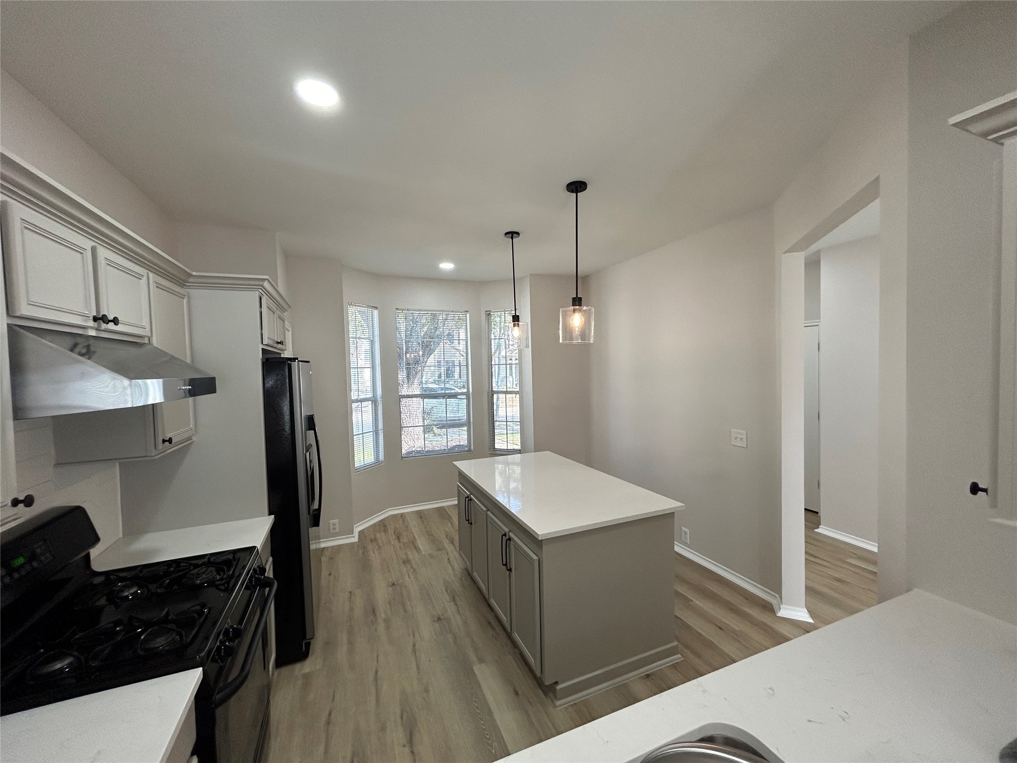 16851 Pine Castle Drive Property Photo 5