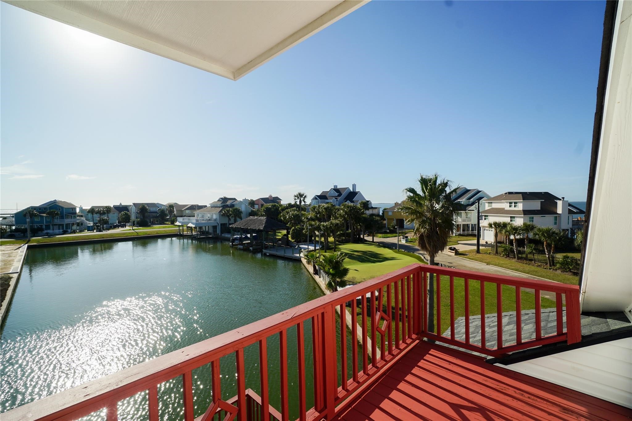 16619 Bayfront Drive Property Photo 23