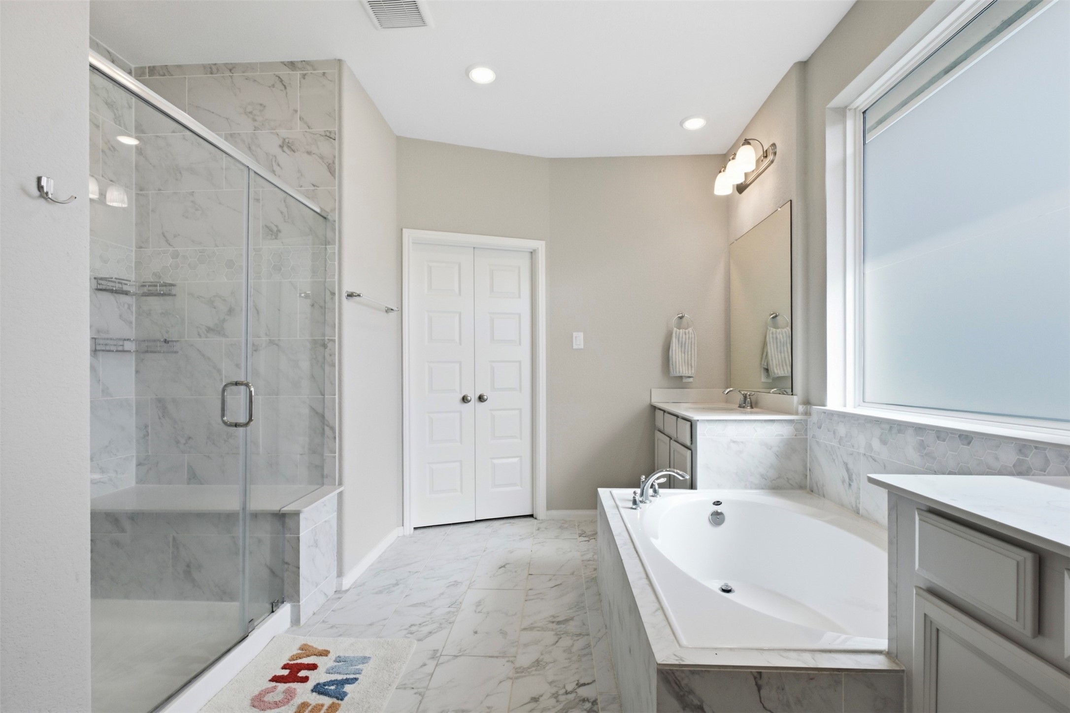 2419 Driftwood Trail Property Photo 19