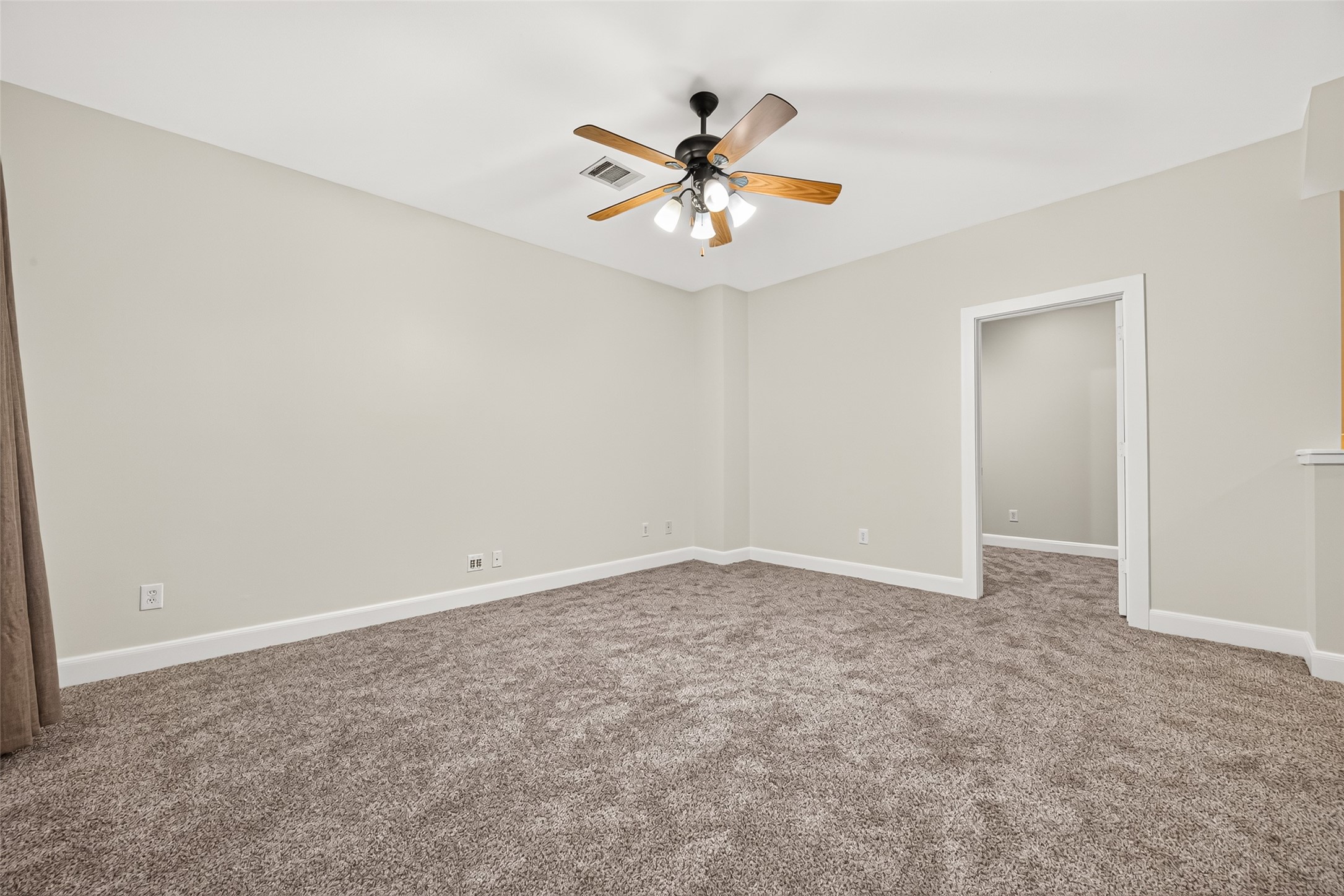 9817 Marlink Property Photo 23