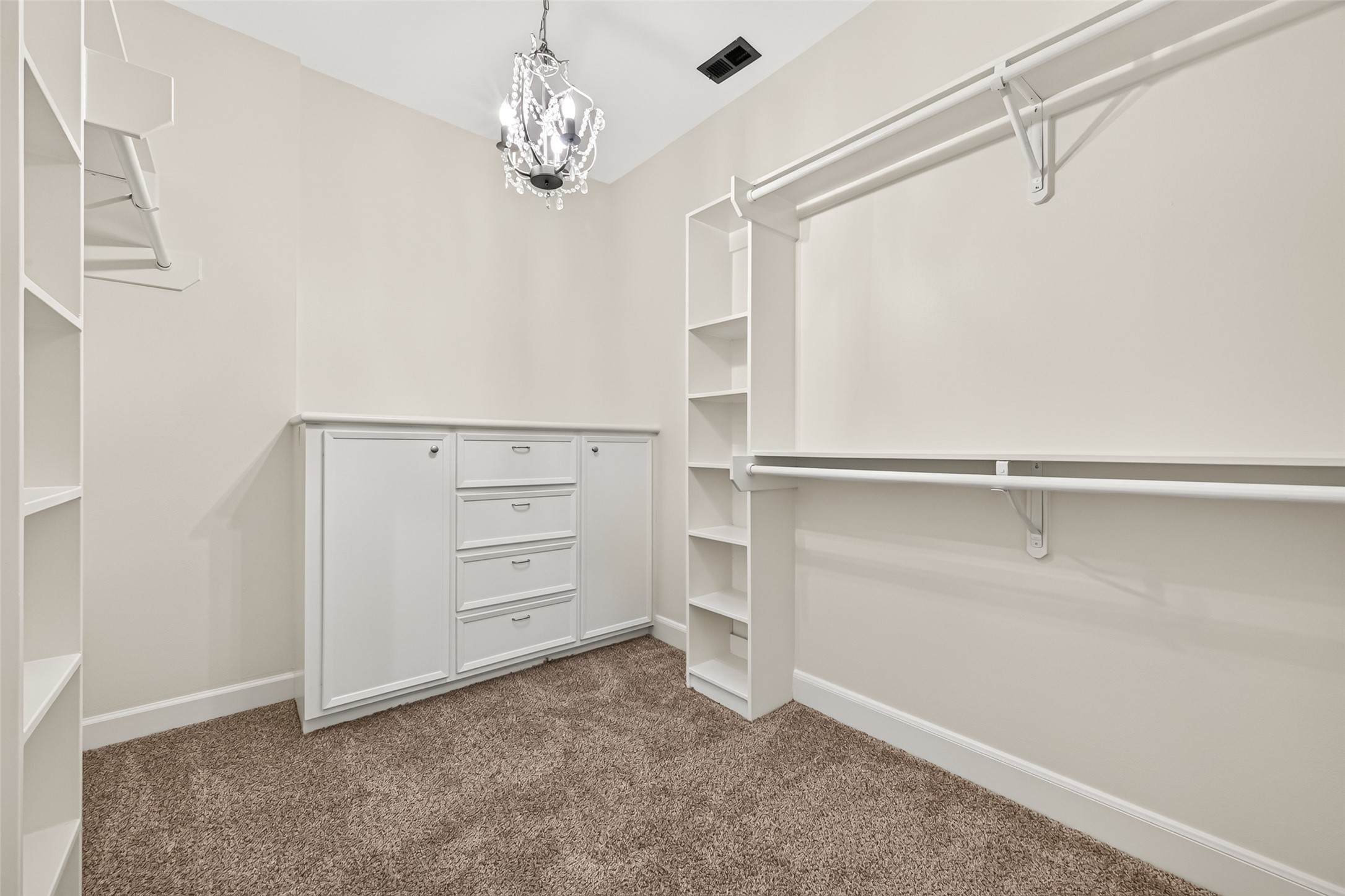 9817 Marlink Property Photo 39