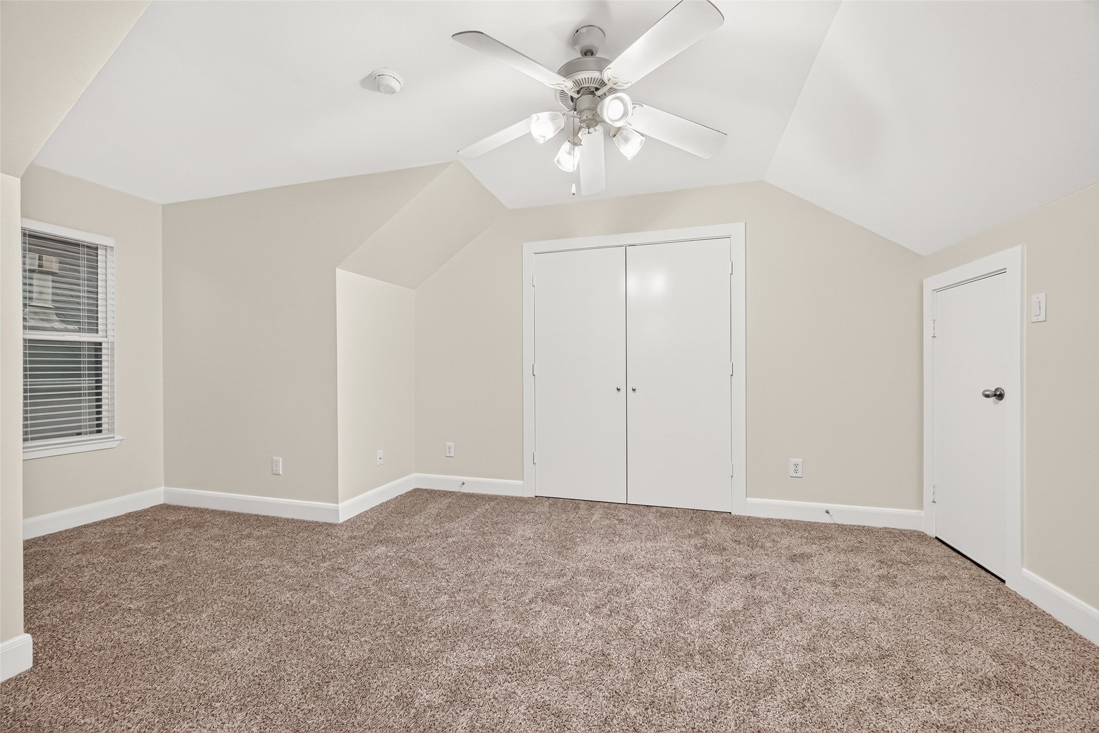 9817 Marlink Property Photo 41
