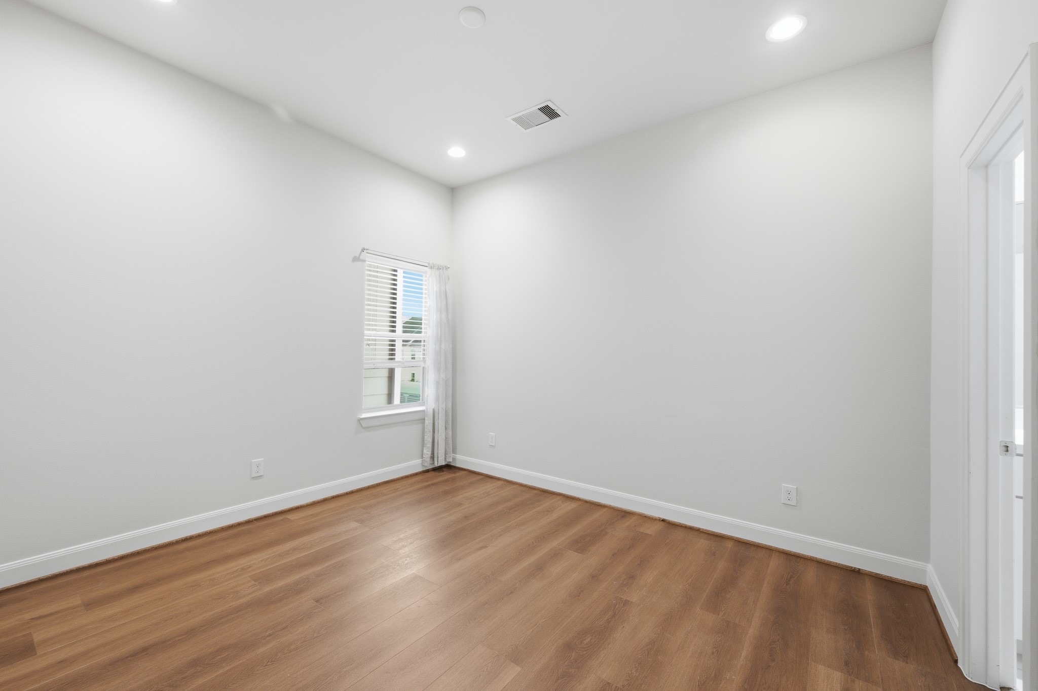 1225 Bonner Street Property Photo 32