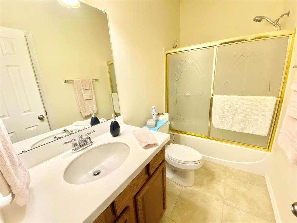 17518 Stamford Oaks Drive Property Photo 31
