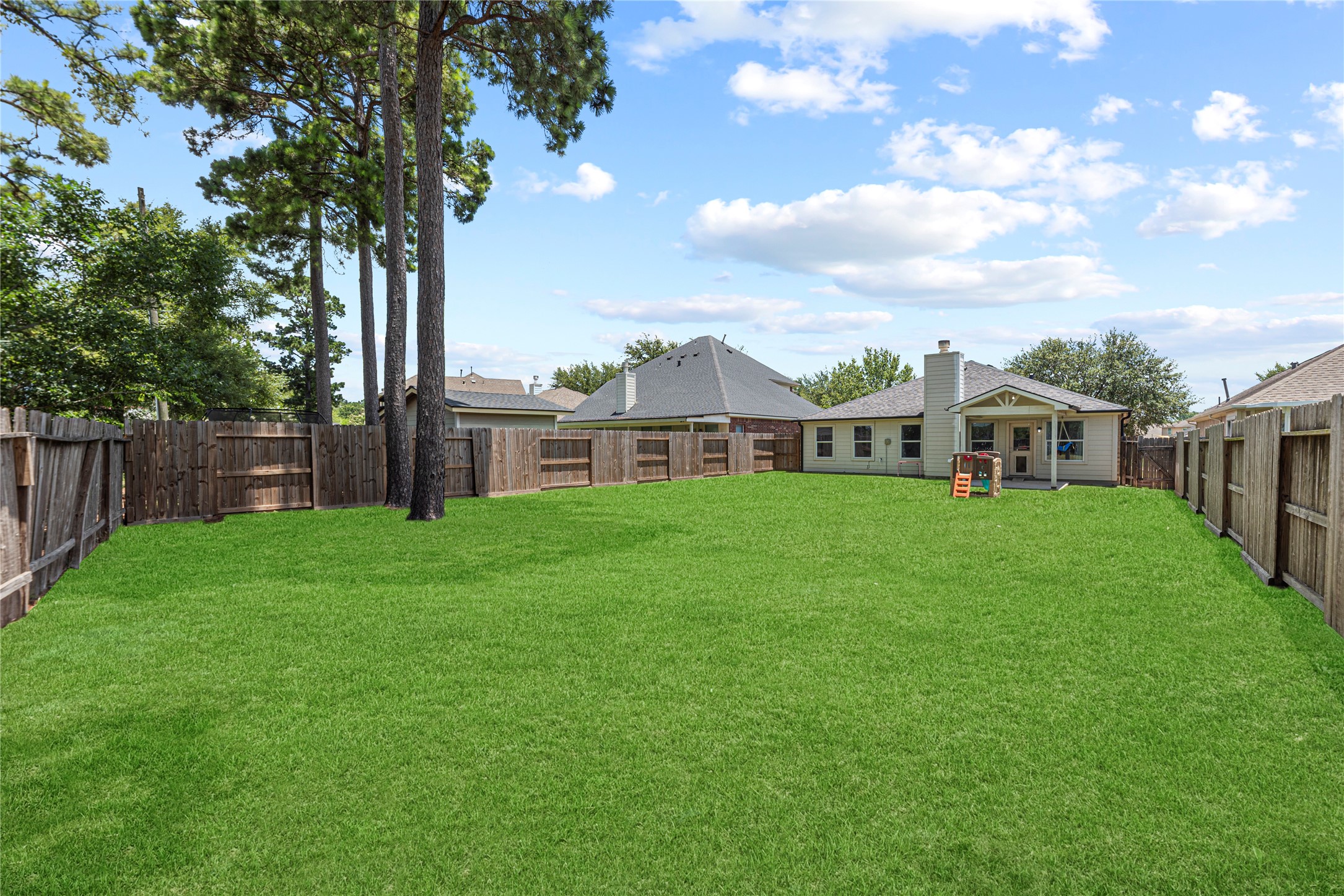 38315 E Sulphur Creek Drive Property Photo 18
