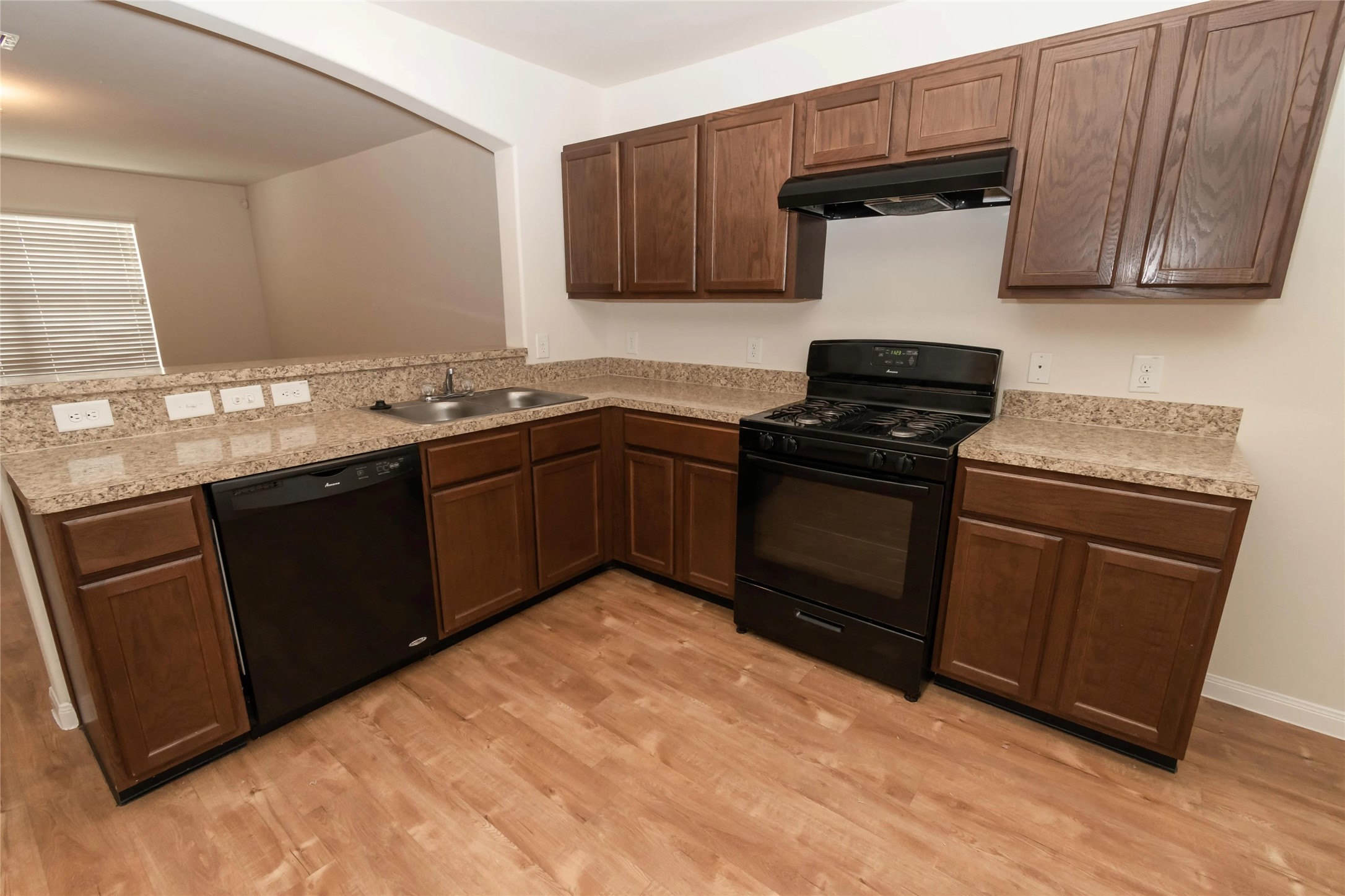 13307 Ella View Lane Property Photo 4