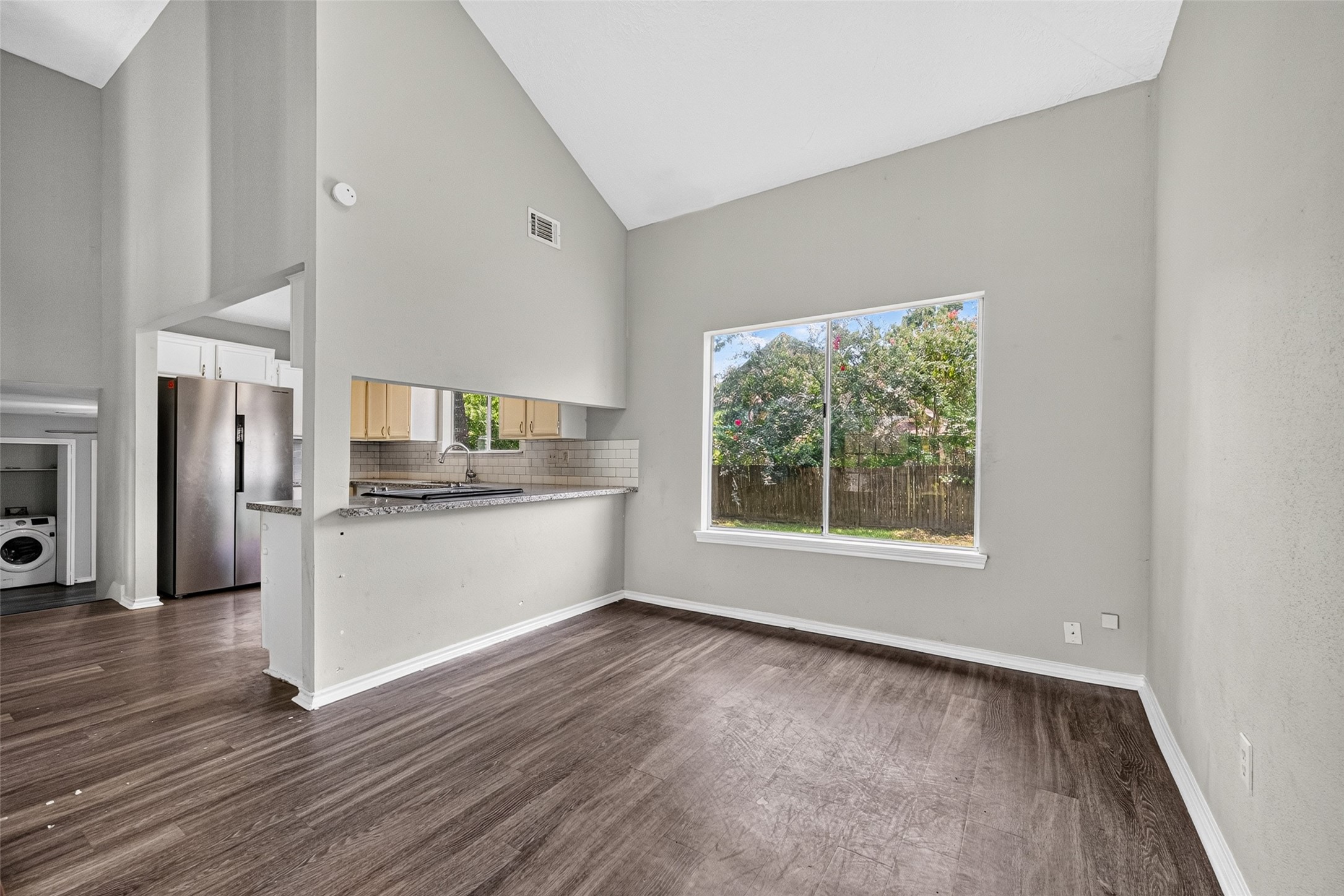 1808 Presidio Street Property Photo 7